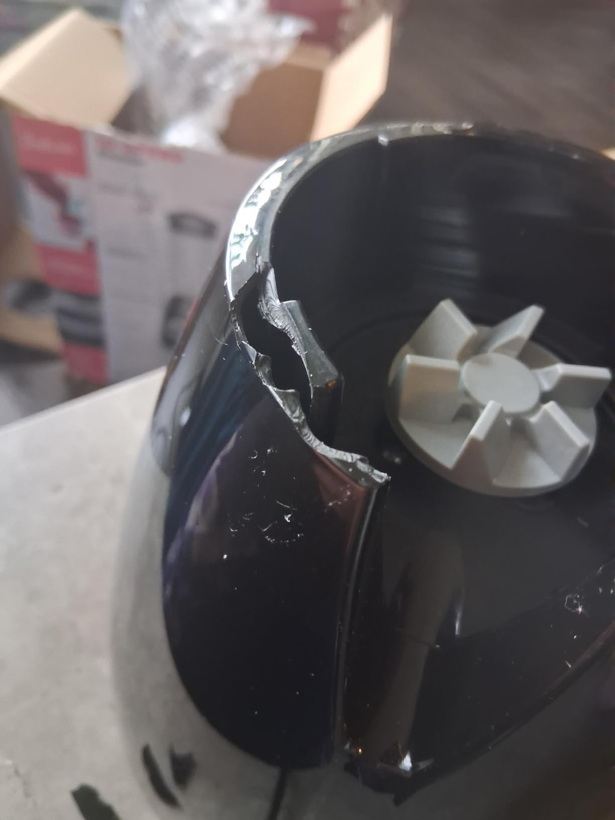 BLACK+DECKER Crush Master Blender, 10-Speeds with Stainless Steel Blades, Black, BL2010BP customer photo 2