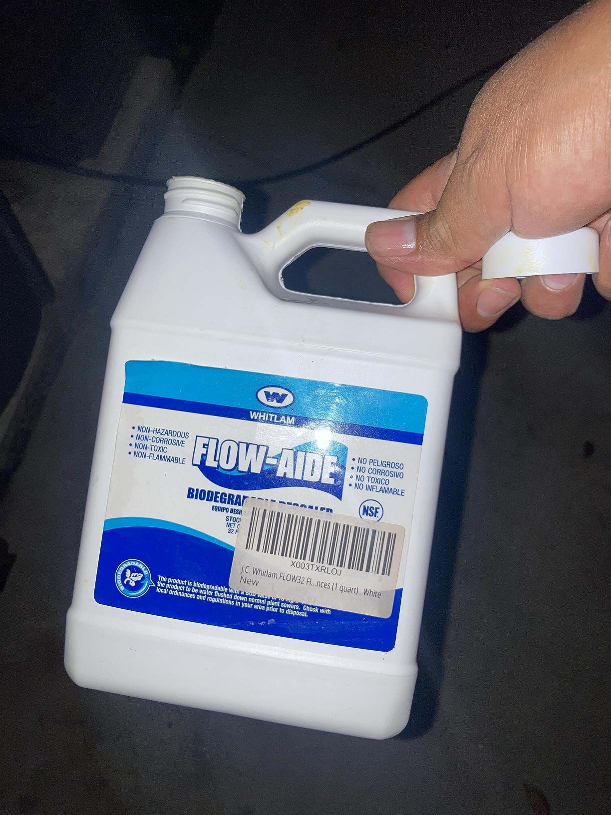 J.C. Whitlam FLOW32 Flow-Aide System Descaler ,32 ounces (1 quart) , White customer photo 2