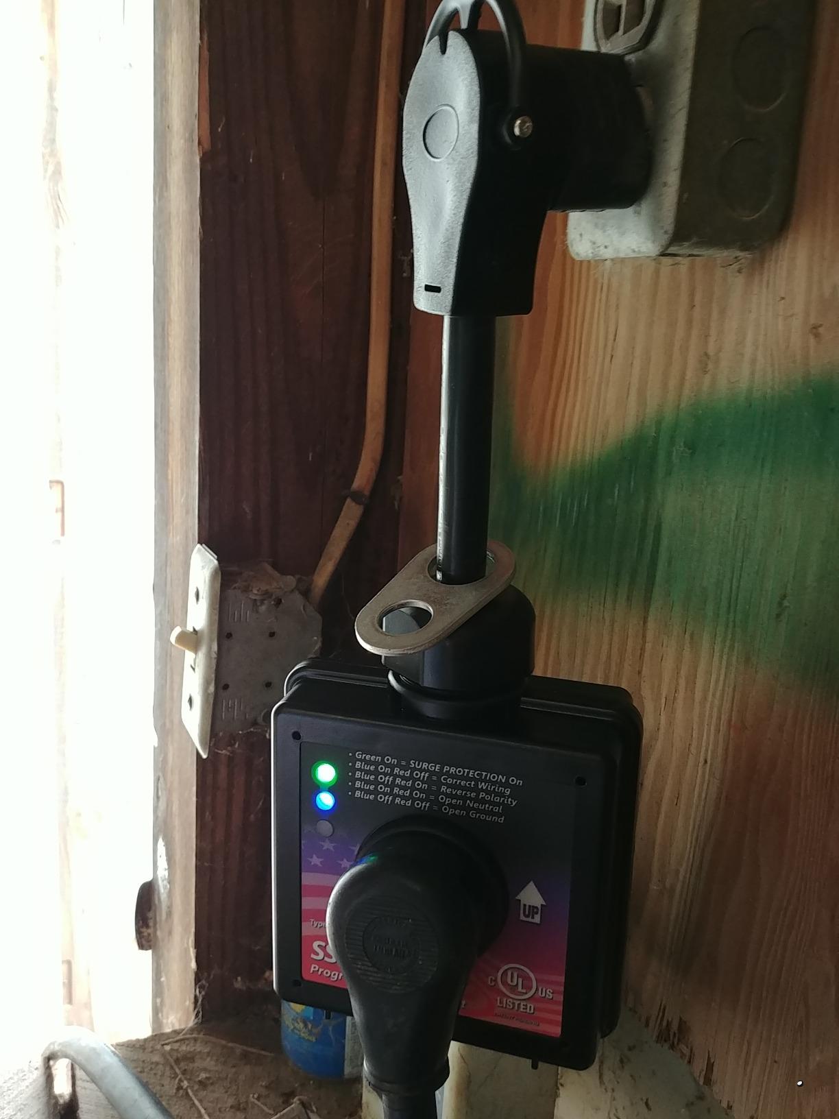 Progressive Industries SSP-30XL Portable RV Smart Surge Protector, Black, 30 Amp customer photo 2