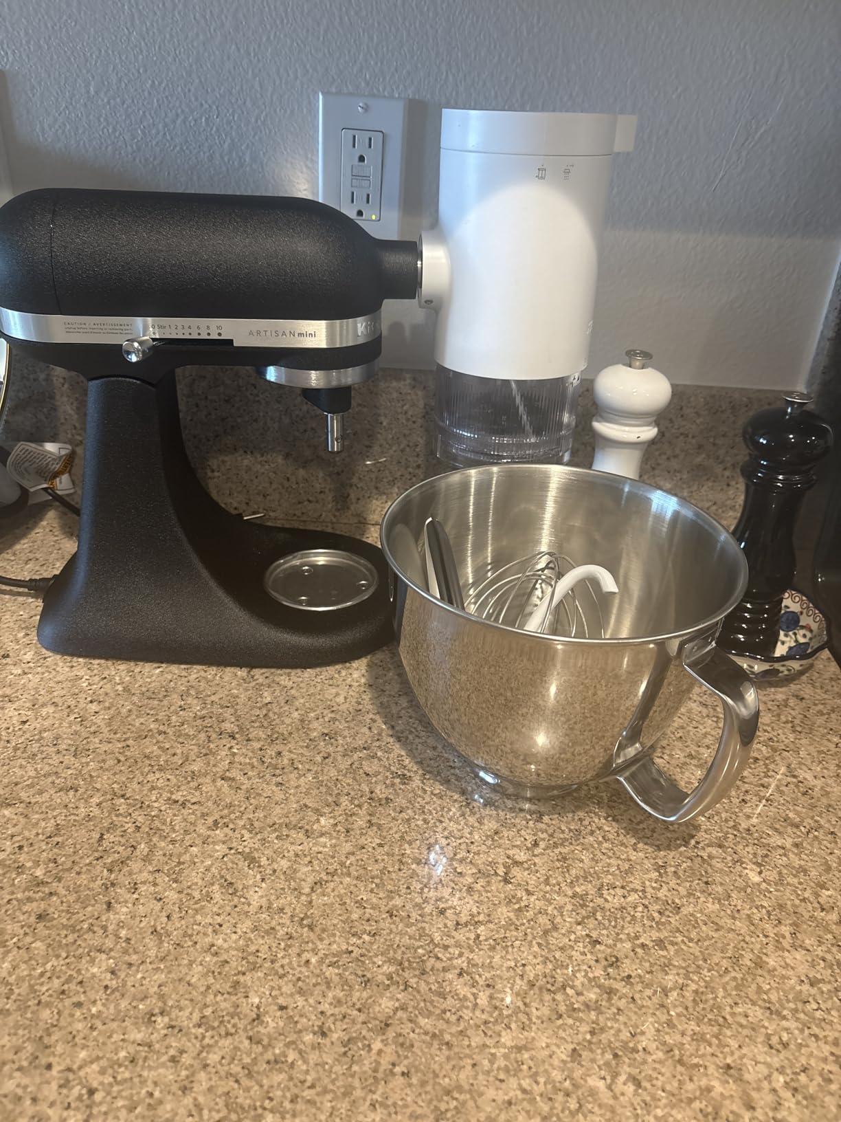 KitchenAid Artisan Mini, 3.5-Qt Tilt Head Stand Mixer, Candy Apple Red customer photo 2