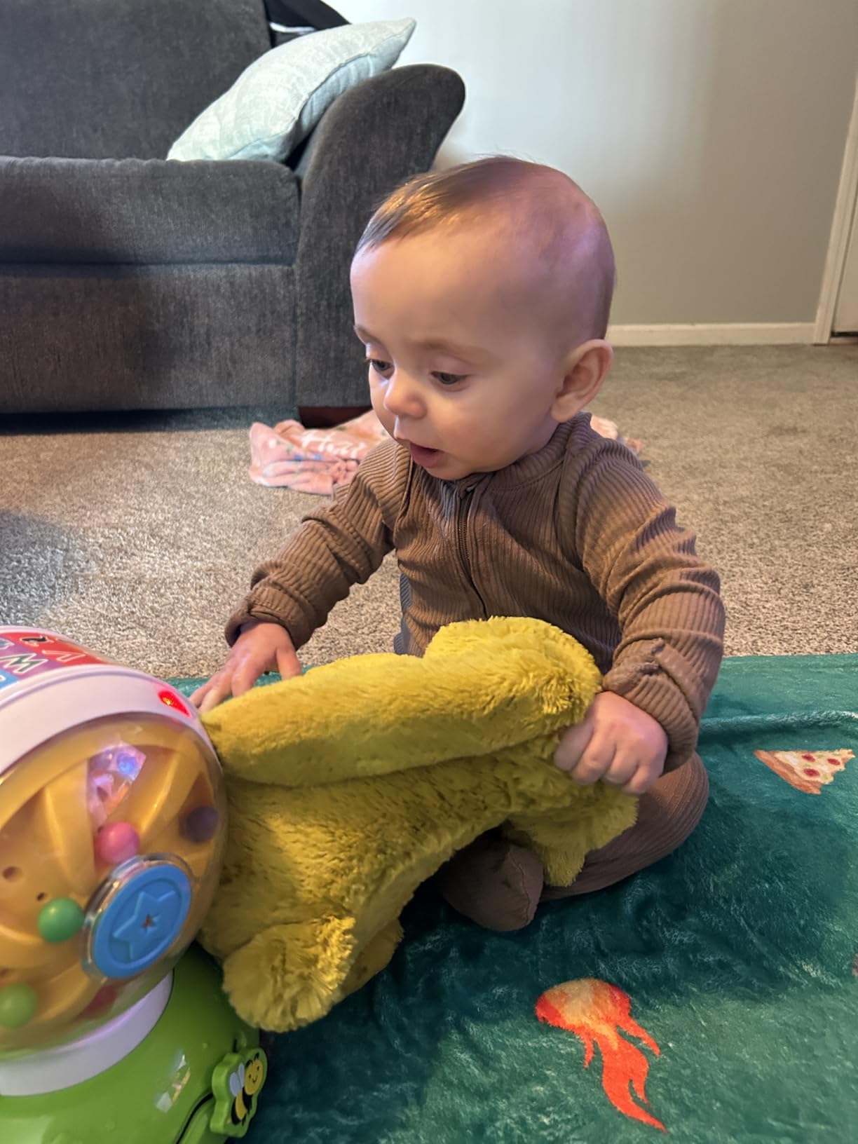 LeapFrog Spin and Sing Alphabet Zoo customer photo 2