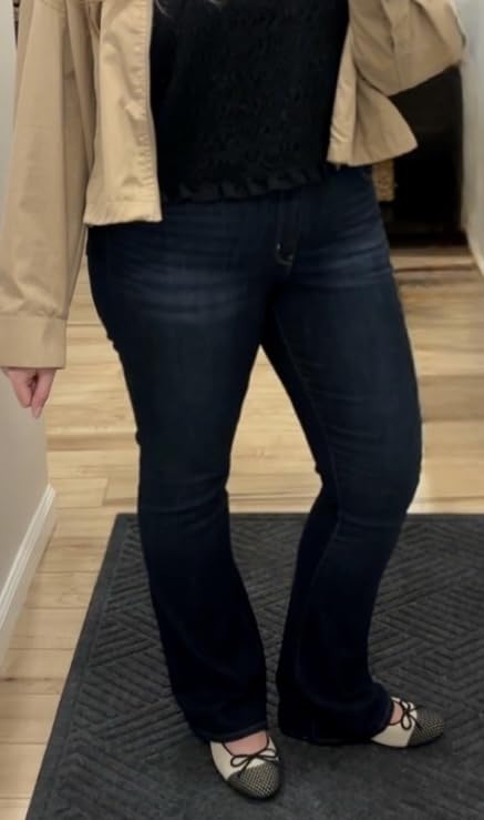 Levi Strauss Signature Gold Women's '03 Essentials Mid Rise Bootcut Jeans customer photo 2