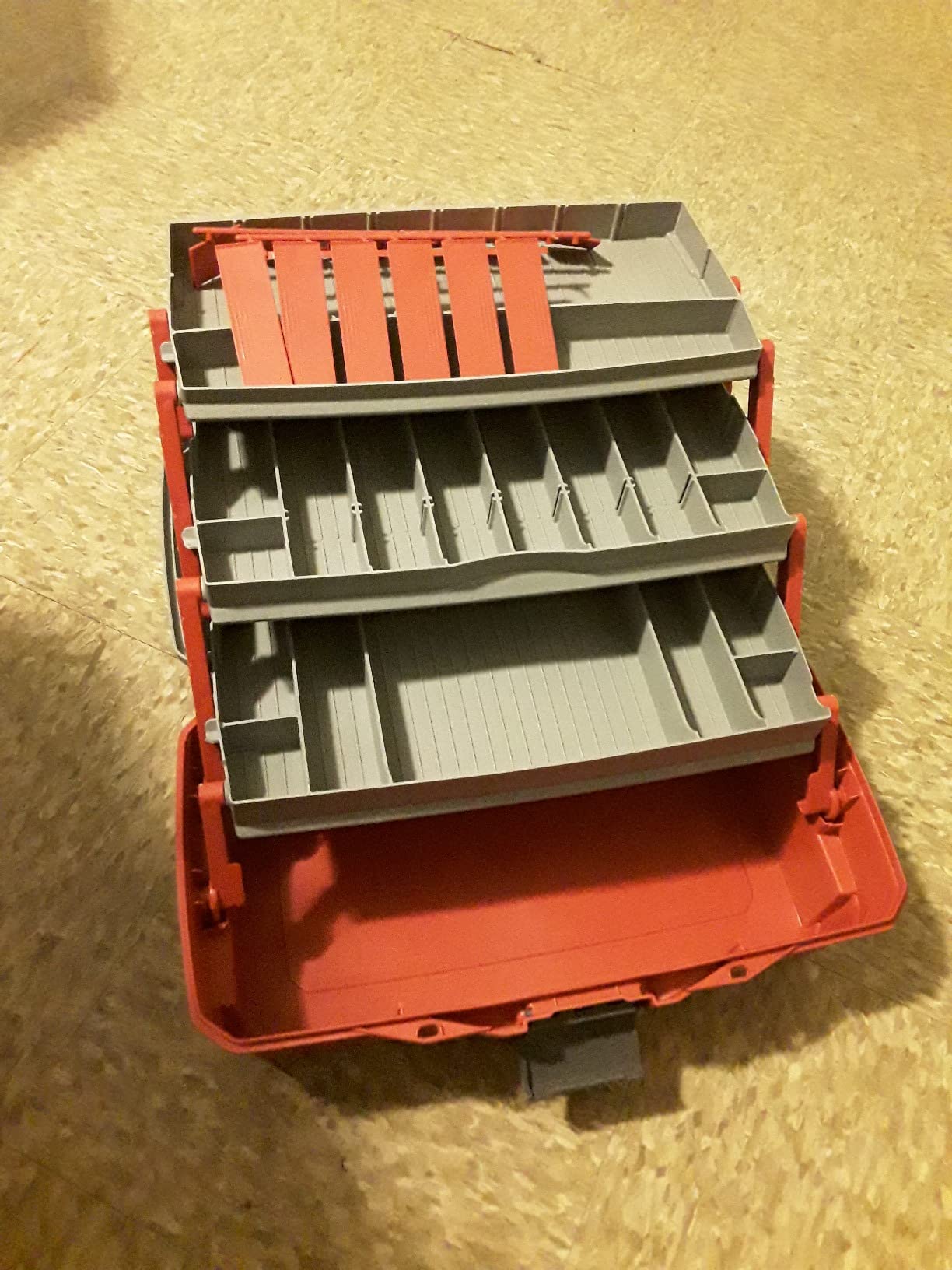 Flambeau Outdoors 6383 3-Tray Tackle Box, 32 Compartments, Frost Green customer photo 2