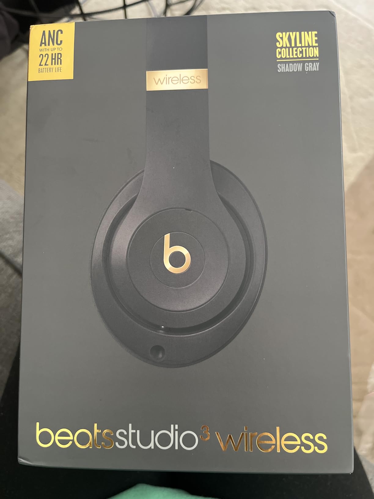 Beats Studio3 Wireless Noise Cancelling Over-Ear Headphones - Apple W1 Headphone Chip, Class 1 Bluetooth, Active Noise Cancelling, 22 Hours of Listening Time - Matte Black (Previous Model) customer photo 2