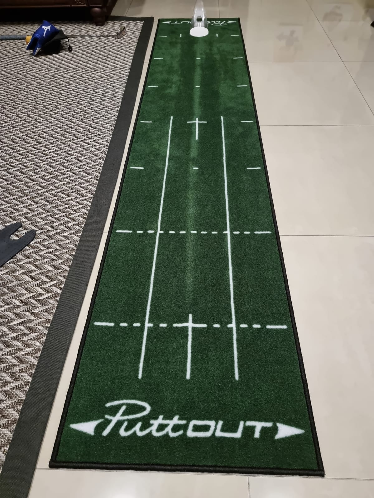 PuttOUT Medium Putting Mat - Perfect Your Golf Putting (7.9ft x 1.6ft)(Green) customer photo 2