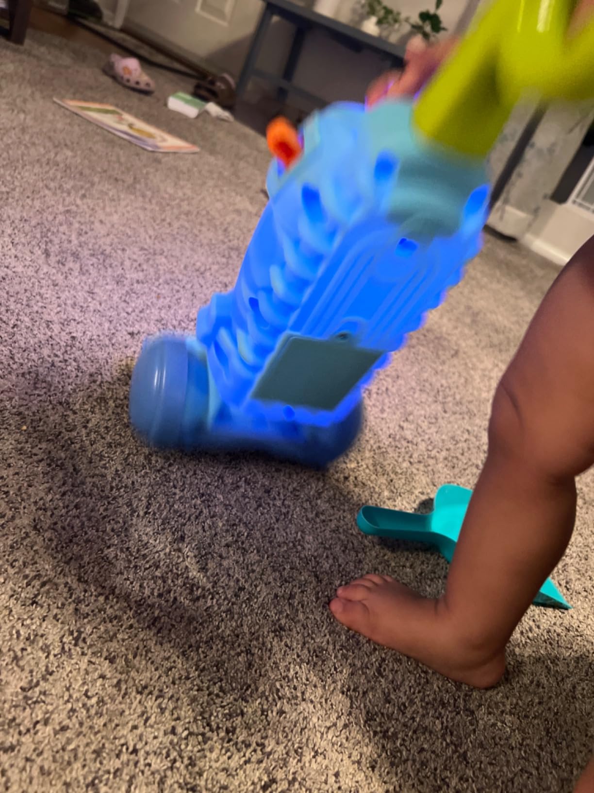 Fisher-Price Laugh & Learn Light-Up Learning Vacuum customer photo 2