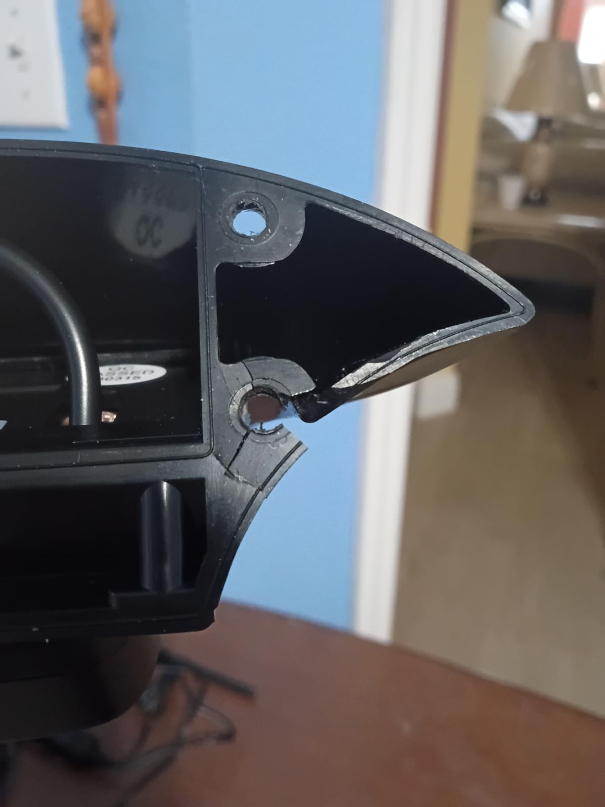 Furrion Vision S 4.3 Inch Monitor, Wireless RV Backup System with 1 Rear Sharkfin Camera, IR Night Vision, Waterproof and Wide Viewing Angle - FOS43TASF customer photo 2