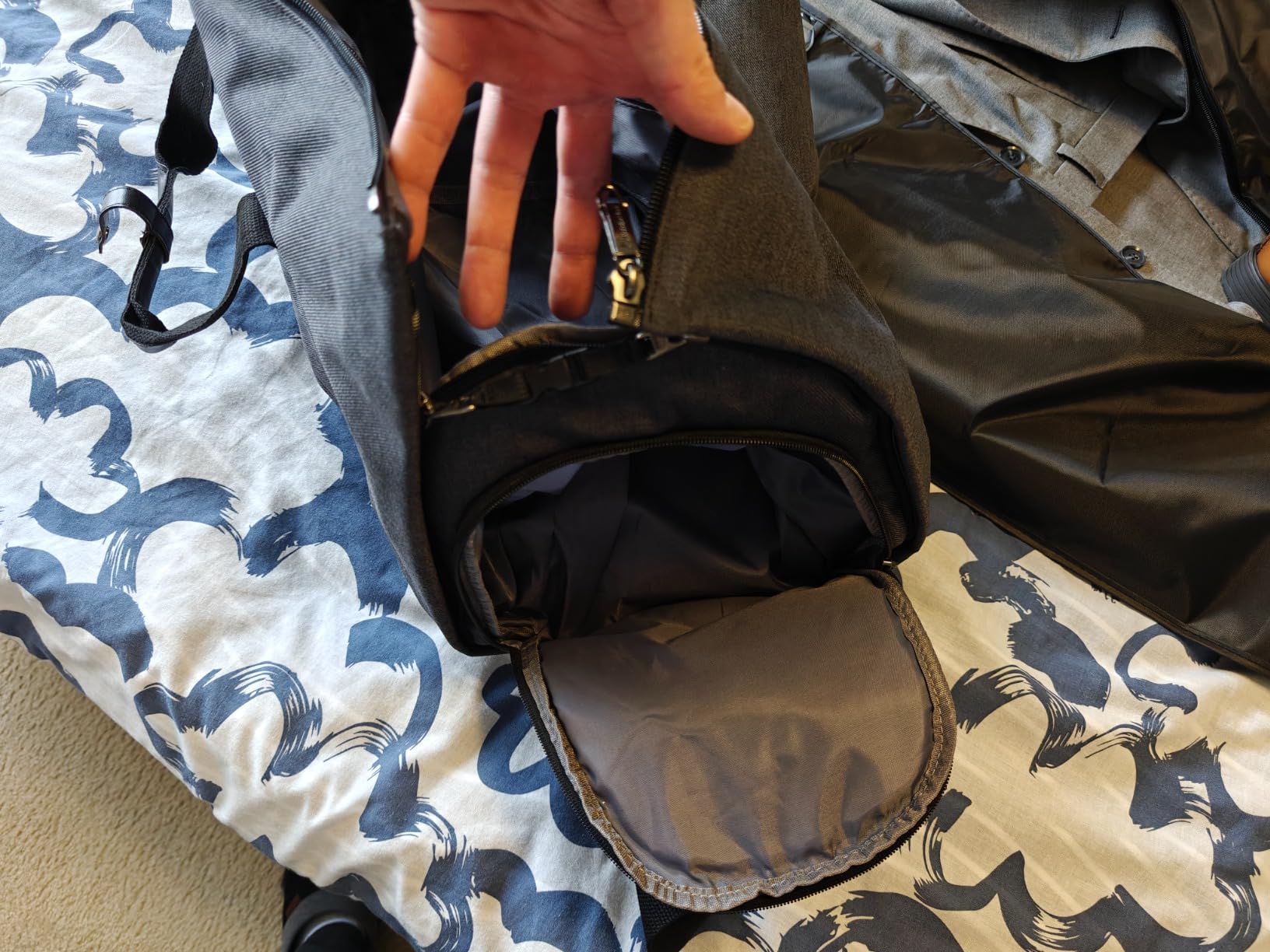 Garment Bags for Travel, 45L Carry on Convertible Garment Duffle bag customer photo 1