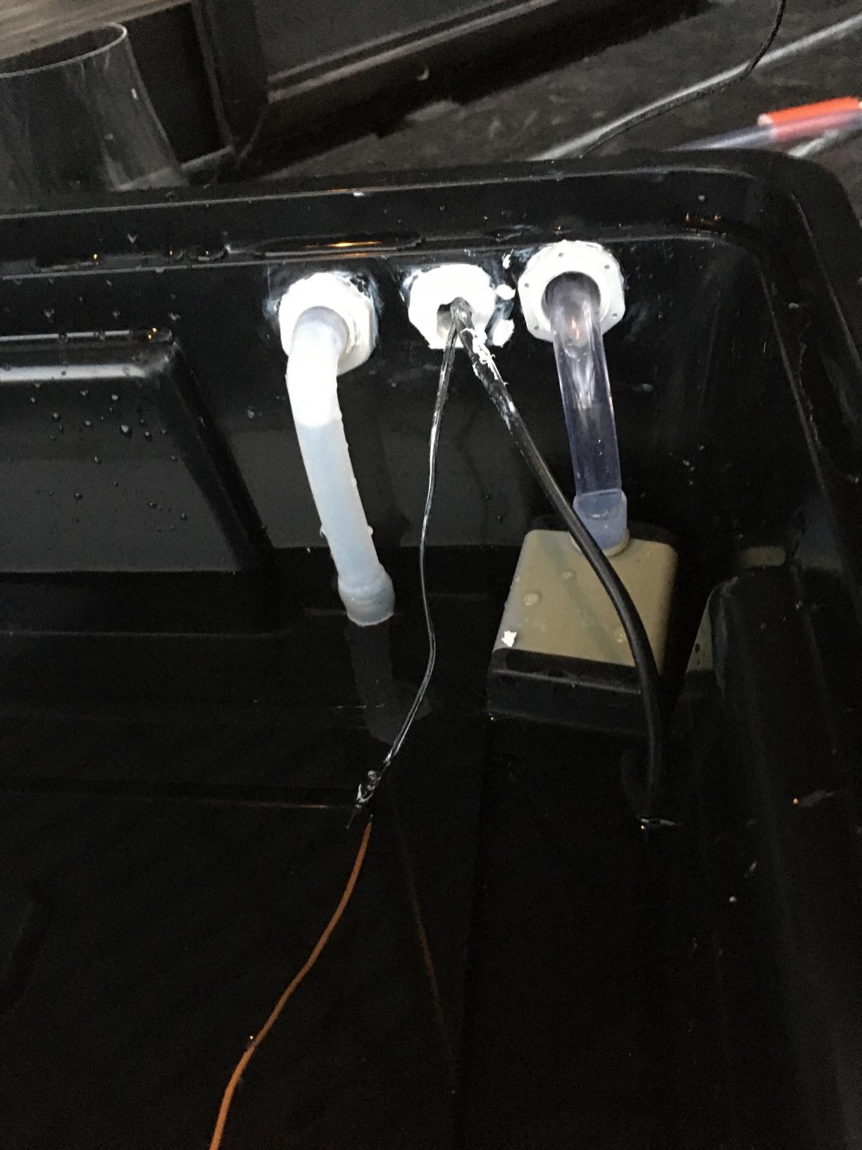 HORTIPOTS Cloning Machine Aeroponic Cloner System 70 Site for Plant Cuttings Using 1.625 inch Neoprene Clone Inserts (1-5/8 inch) customer photo 2