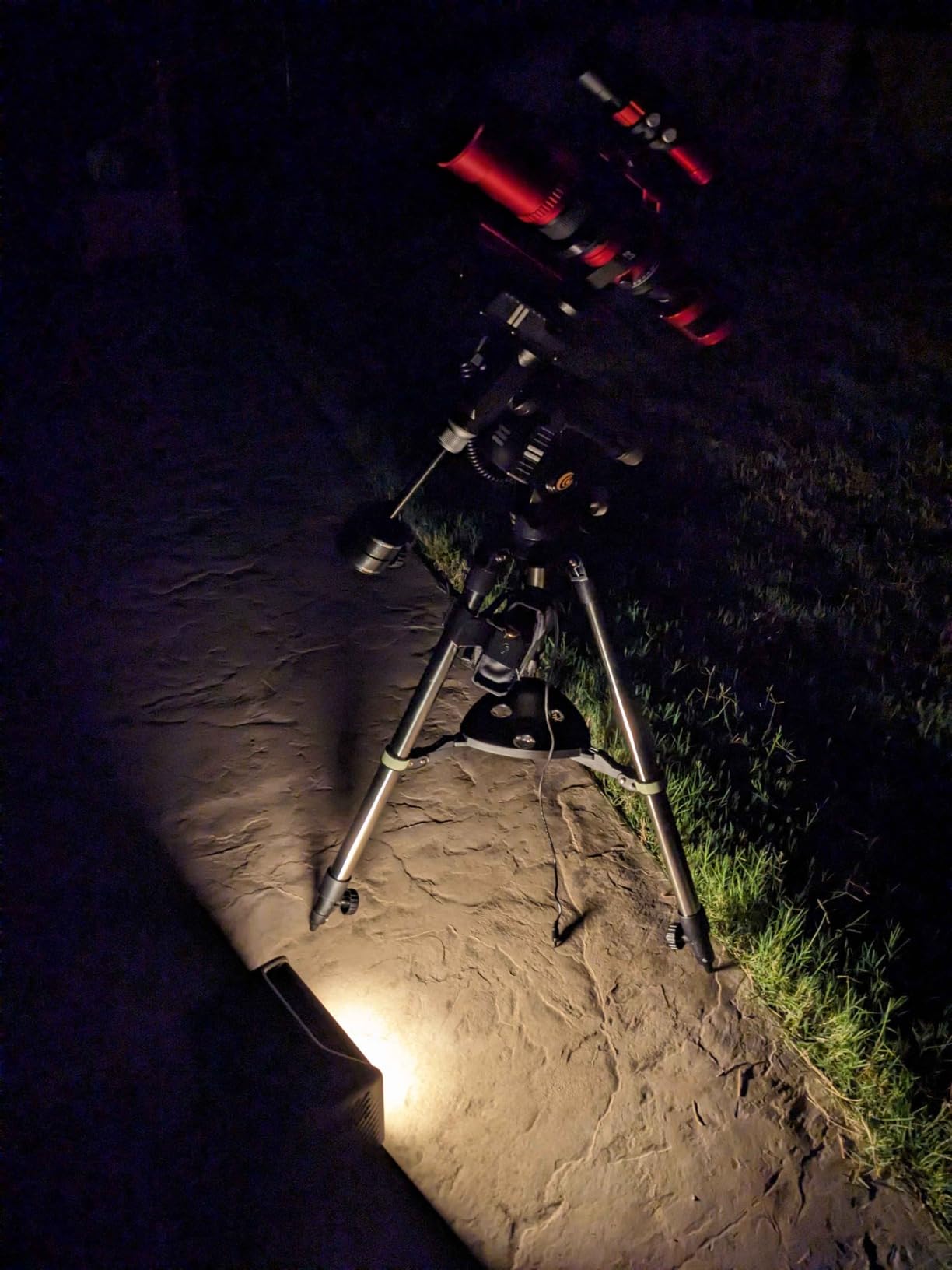 iEXOS-100-2 PMC-Eight Equatorial Tracker System Tripod and Mount for Astrophotography with WiFi and Bluetooth Compatible customer photo 1