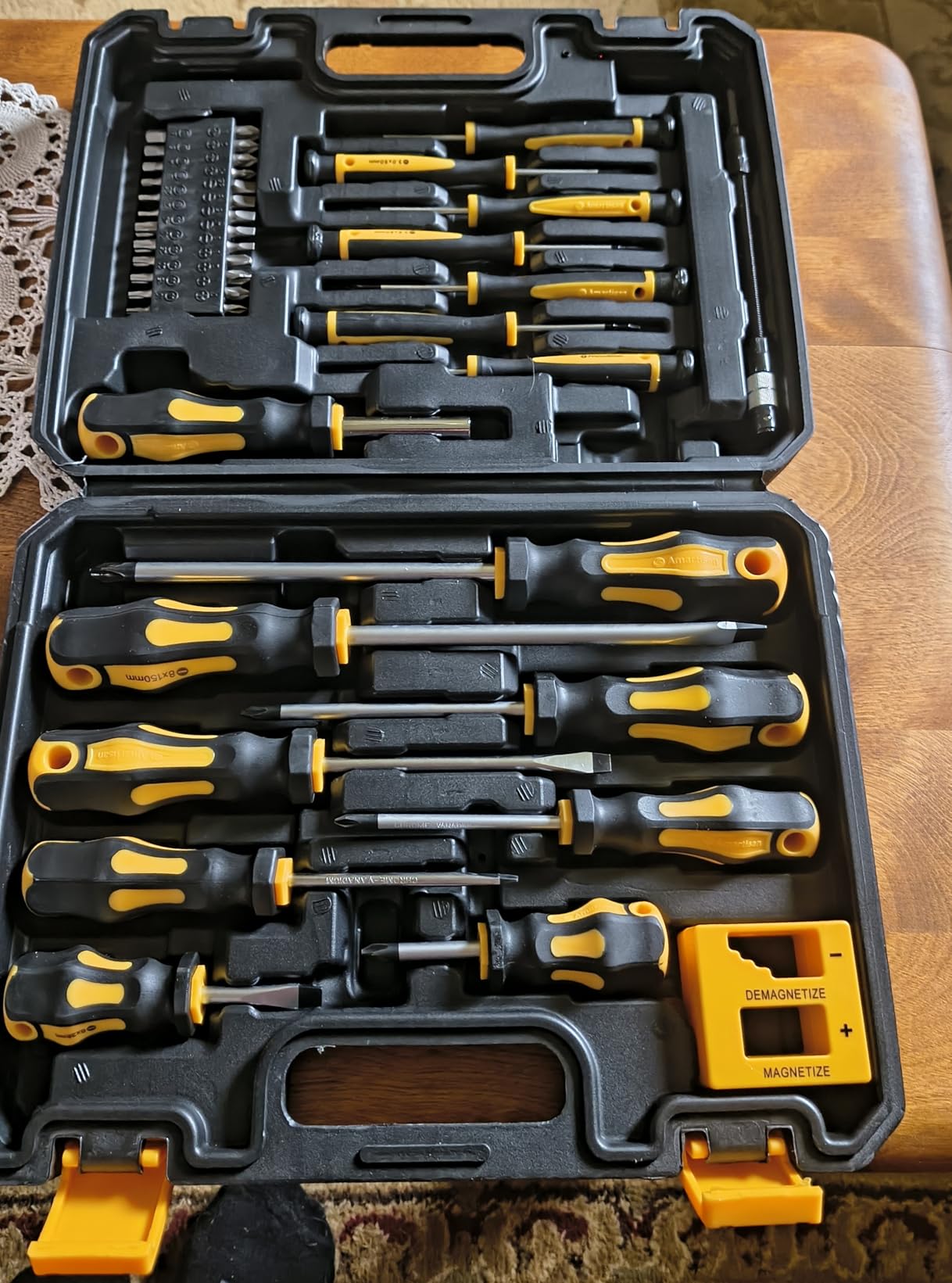 Magnetic Screwdrivers Set with Case, Amartisan 43-piece Includs Slotted, Phillips, Hex, Pozidriv,Torx and Precision Screwdriver Set, Magnetizer Demagnetizer Tools, Tools for Men customer photo 2