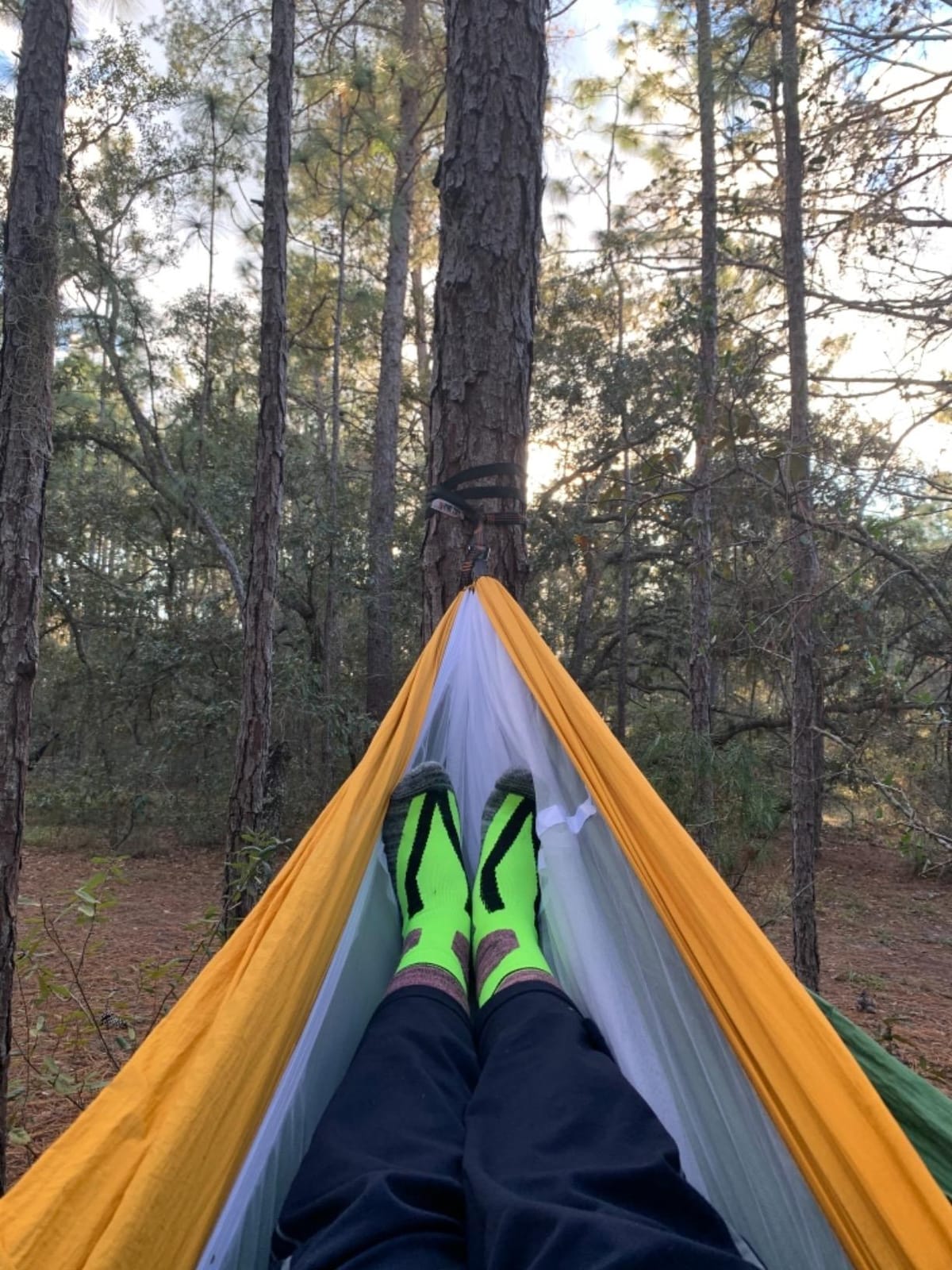 Ryno Tuff XL 2 Person Camping Hammock with Mosquito Net & Rain Fly - Compact Double Hammock with Bug Net, Tarp, Pocket, Tree Straps & Heavy Duty Carabiners - Parachute Grade Nylon Holds Over 600lbs customer photo 2