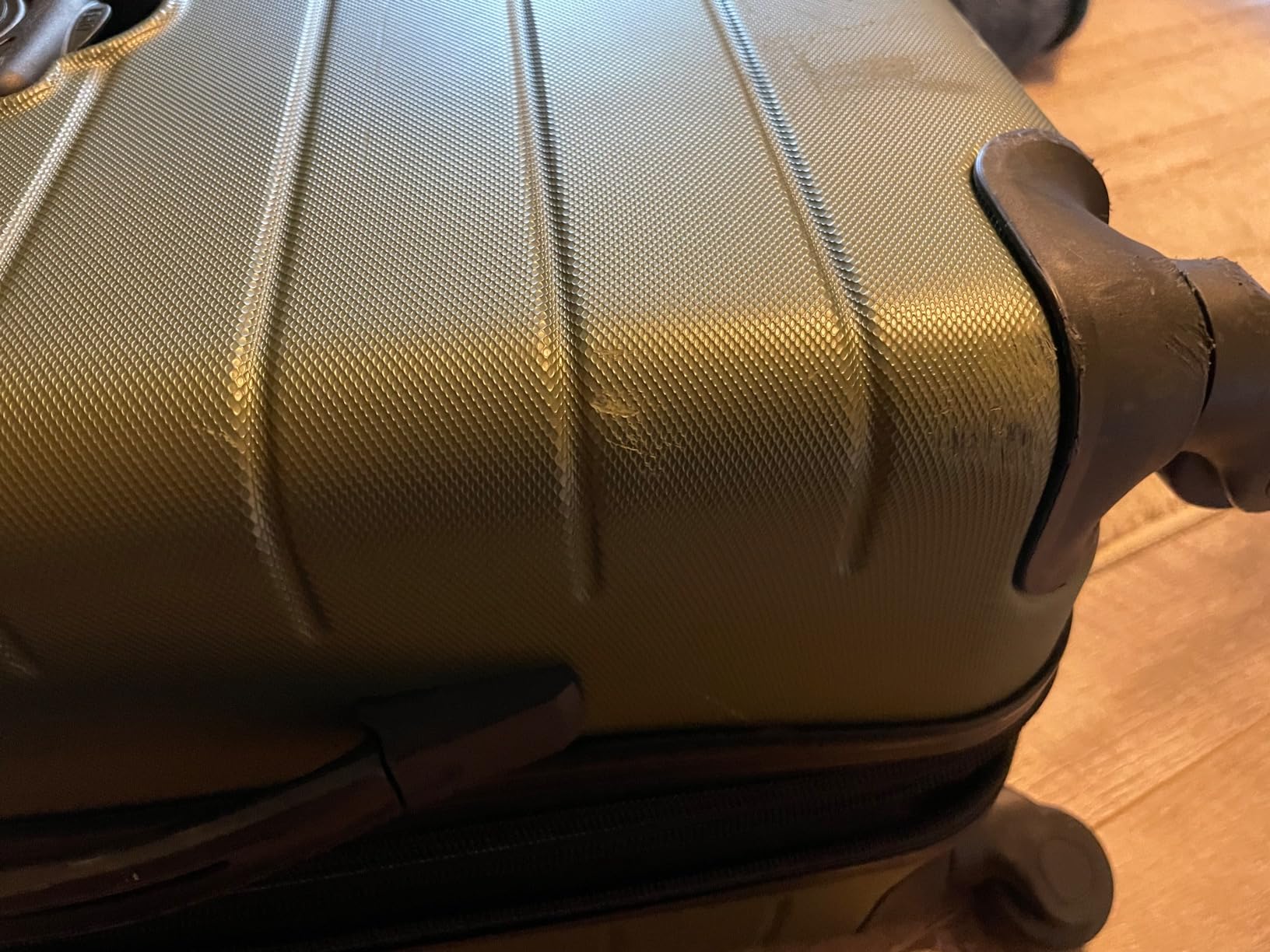 Wrangler Smart Spinner Hardside Luggage, 22-Inch Carry-On, Olive Green customer photo 1