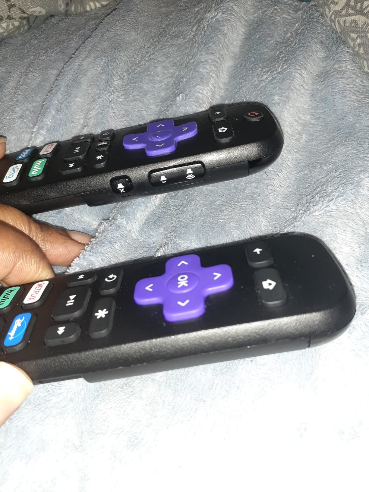 Roku Express HD Renewed customer photo 1