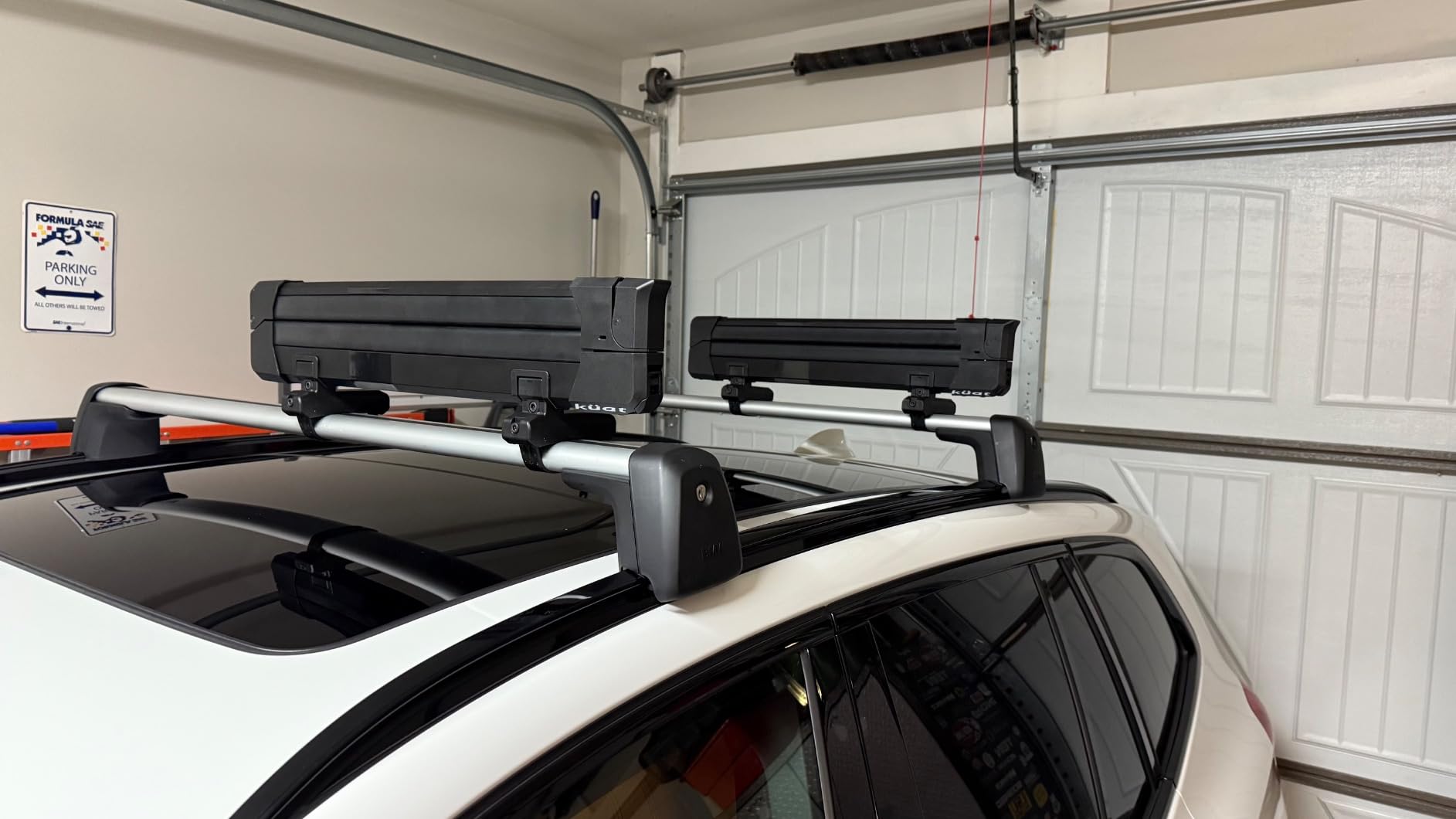 Kuat Switch Ski/Snowboarding Rack with Integrated Locks, Switch 4-4 Skis customer photo 2