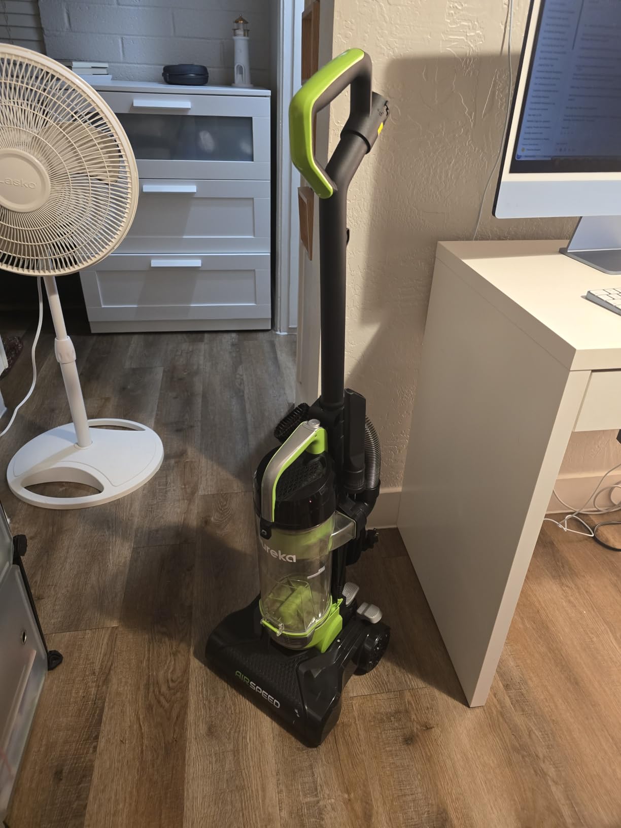 Eureka Vacuum Cleaners for Home,Airspeed Ultra-Lightweight, NEU10AE4 customer photo 1