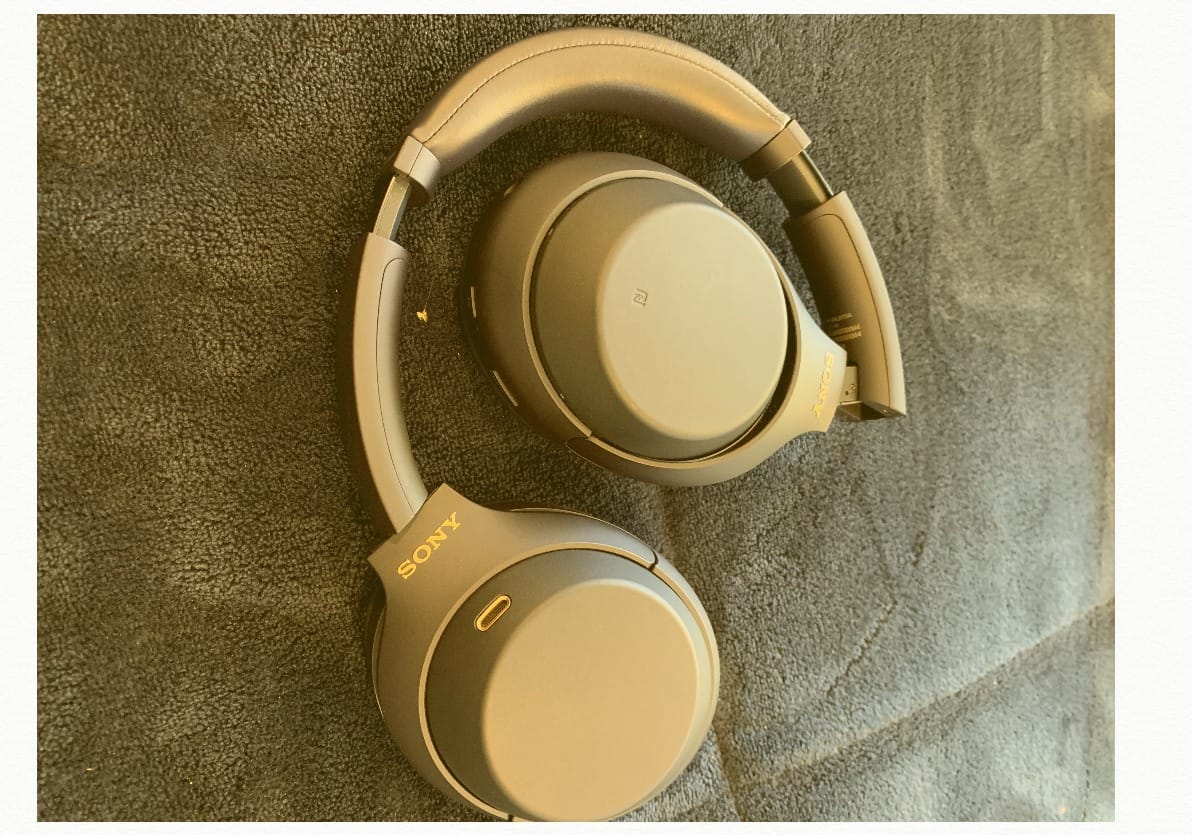 Sony WH-1000XM4 customer photo 2