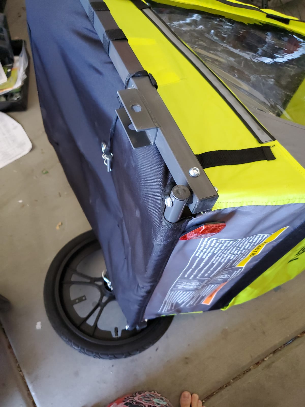 Allen Sports Hi-Viz 2-Child Bicycle Trailer, Model ET2 customer photo 1