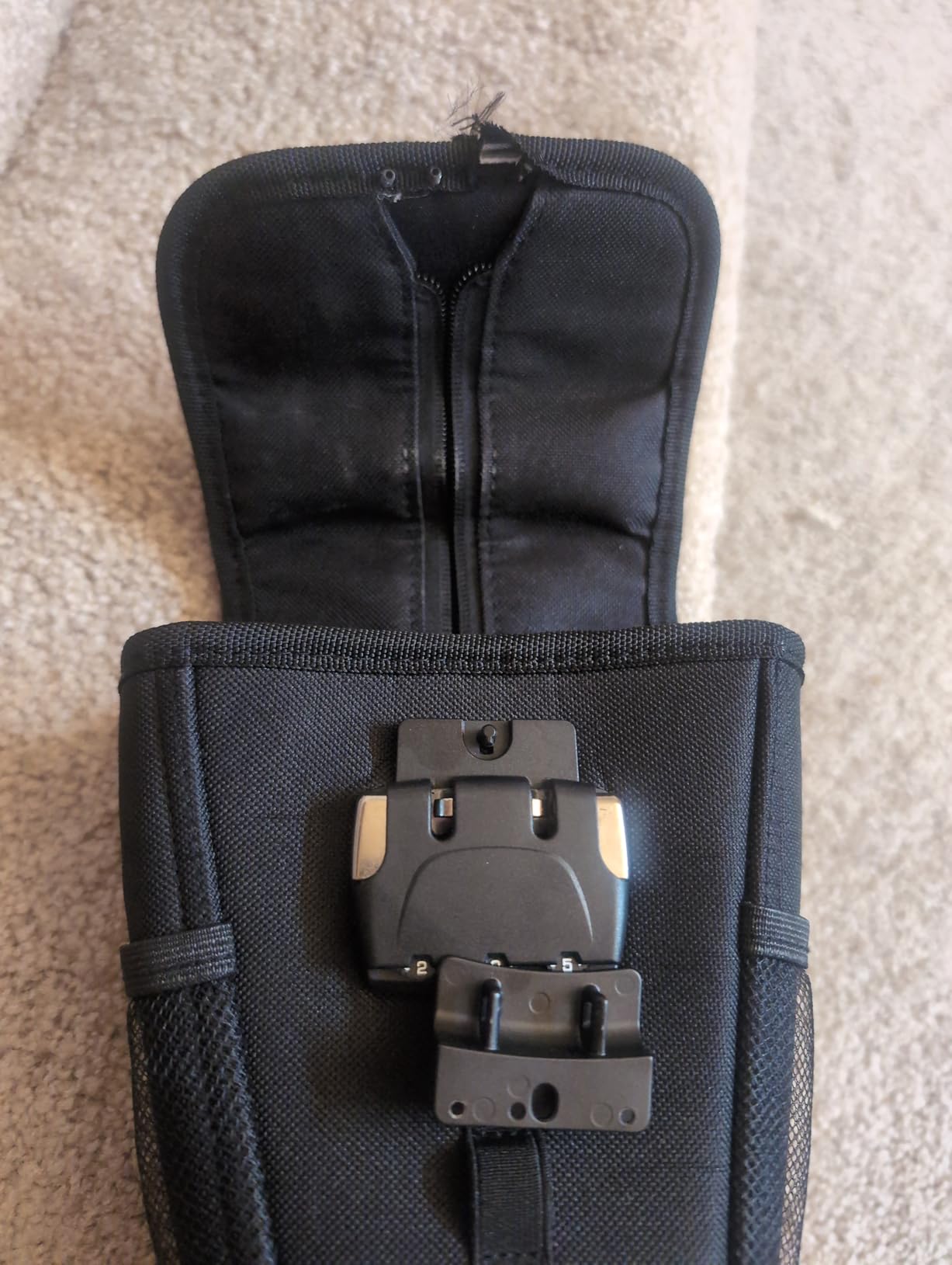 Mini Portable Travel Safe Anti-Theft Lock Box Beach Pool Hotel Gym customer photo 2