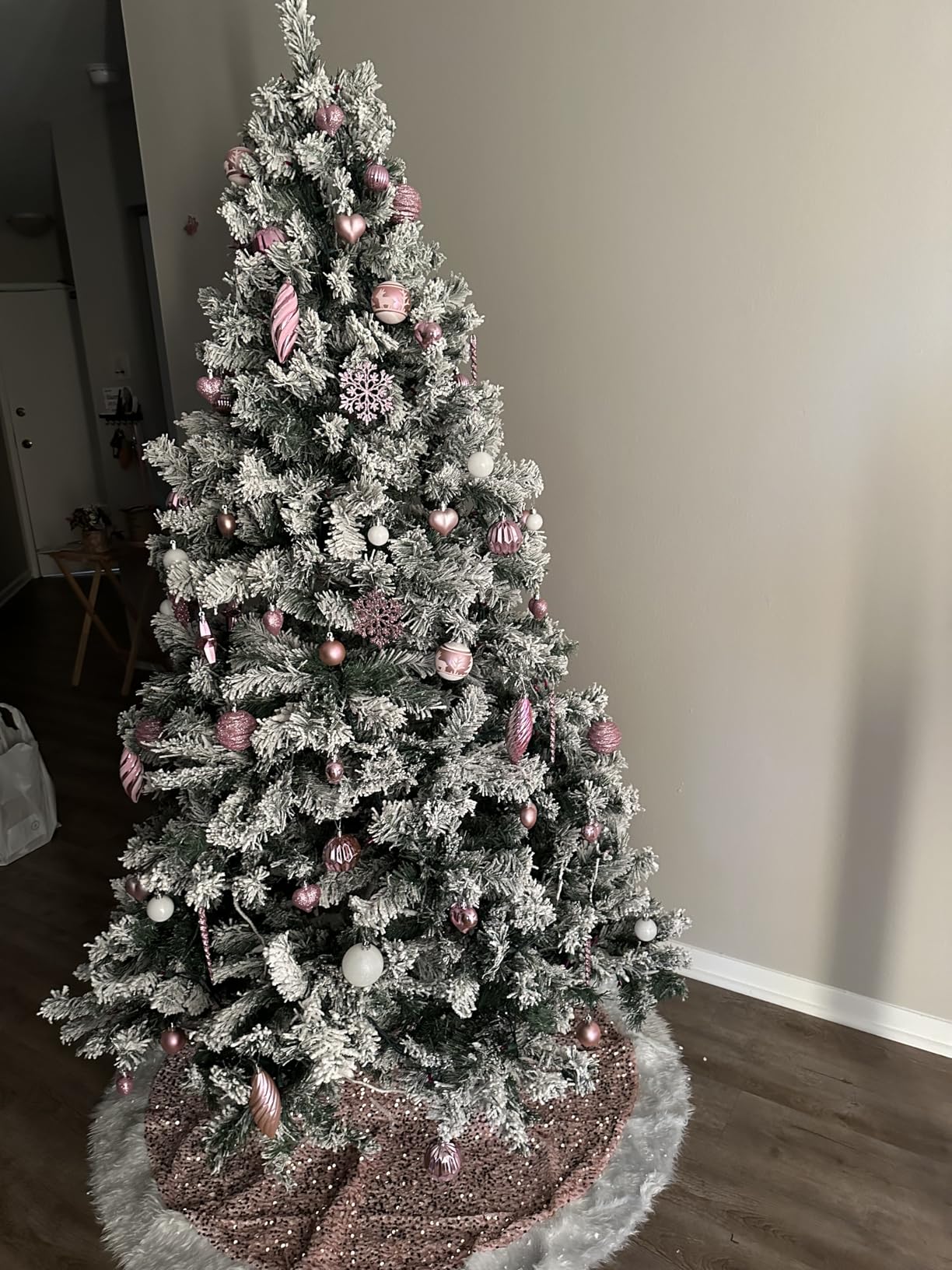 Yaheetech Snow Flocked Spruce customer photo 1