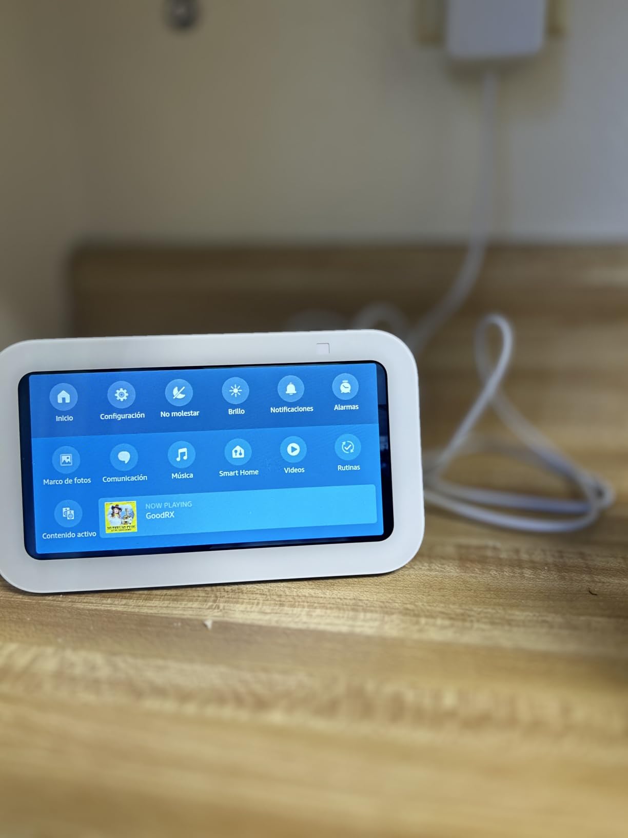 Amazon Echo Show 5 customer photo 1