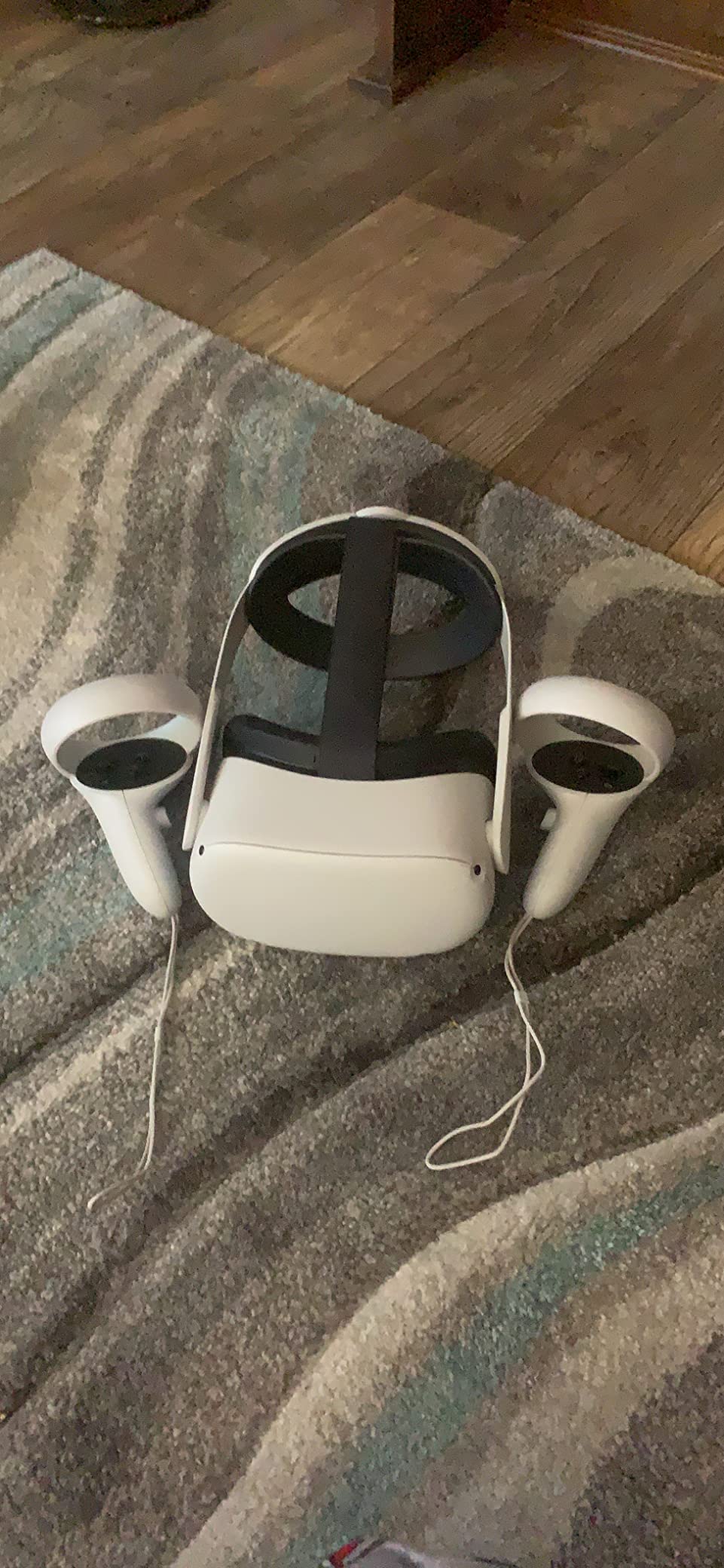 Meta Quest 2 — Advanced All-In-One Virtual Reality Headset — 256 GB customer photo 2