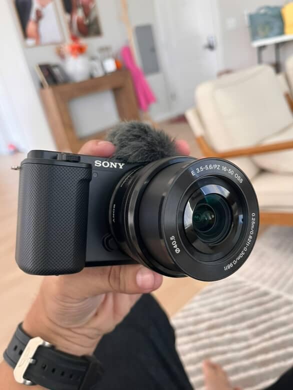 Sony ZV-E10 Kit customer photo 1