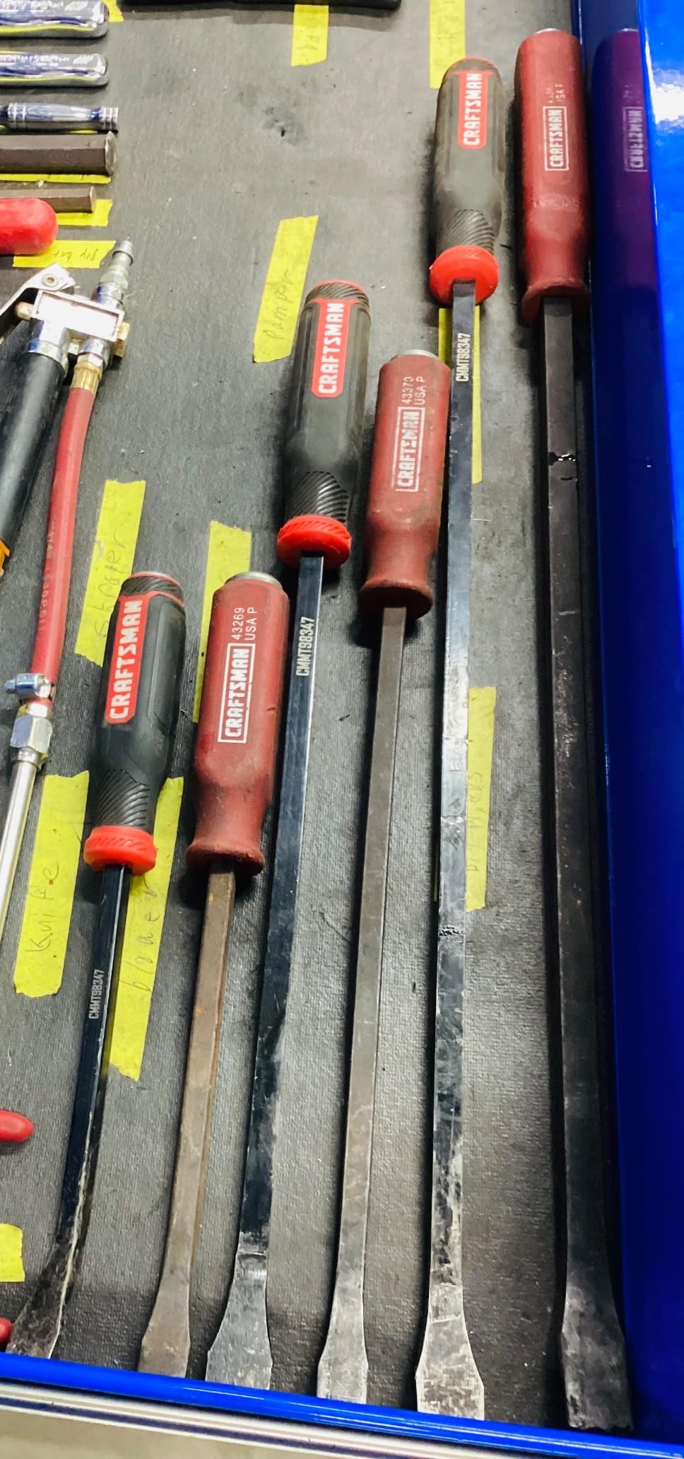 CRAFTSMAN Utility Pry Bar Set, 3 Piece, Includes 12”, 18” & 24” (CMMT98347) customer photo 1