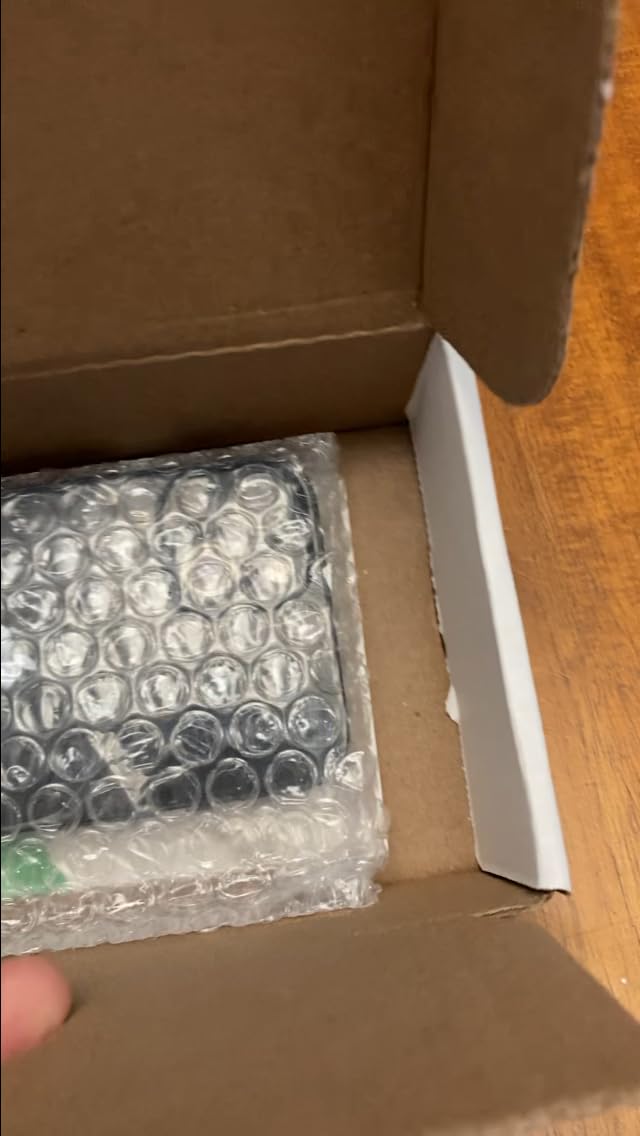 iPhone 13 Renewed customer photo 1