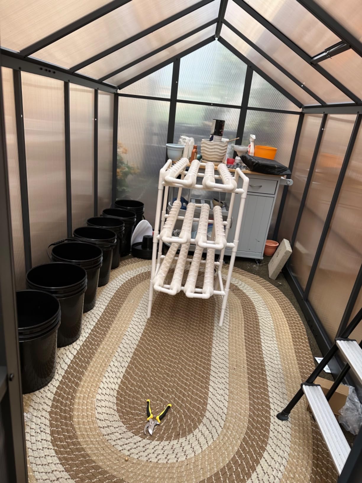 VEVOR DWC Hydroponic System, 5 Gallon 8 Buckets, Deep Water Culture Growing Bucket, Hydroponics Grow Kit with Pump, Air Stone and Water Level Device, for Indoor/Outdoor Leafy Vegetables customer photo 1