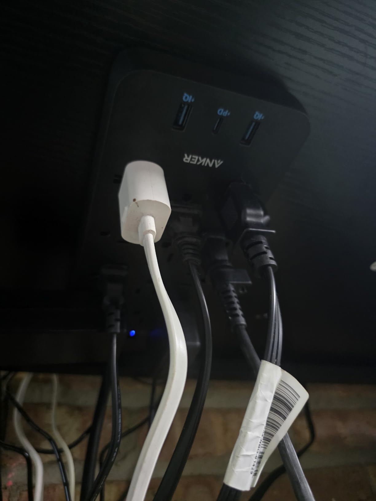 Anker 351 Power Strip customer photo 2