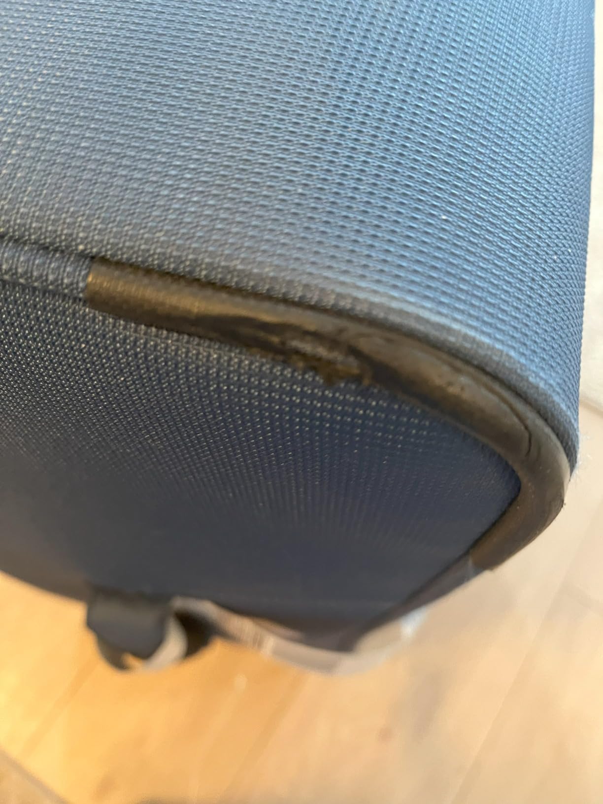Travelpro Maxlite 5 Softside Checked Luggage Spinner, Blue, 25-Inch customer photo 1