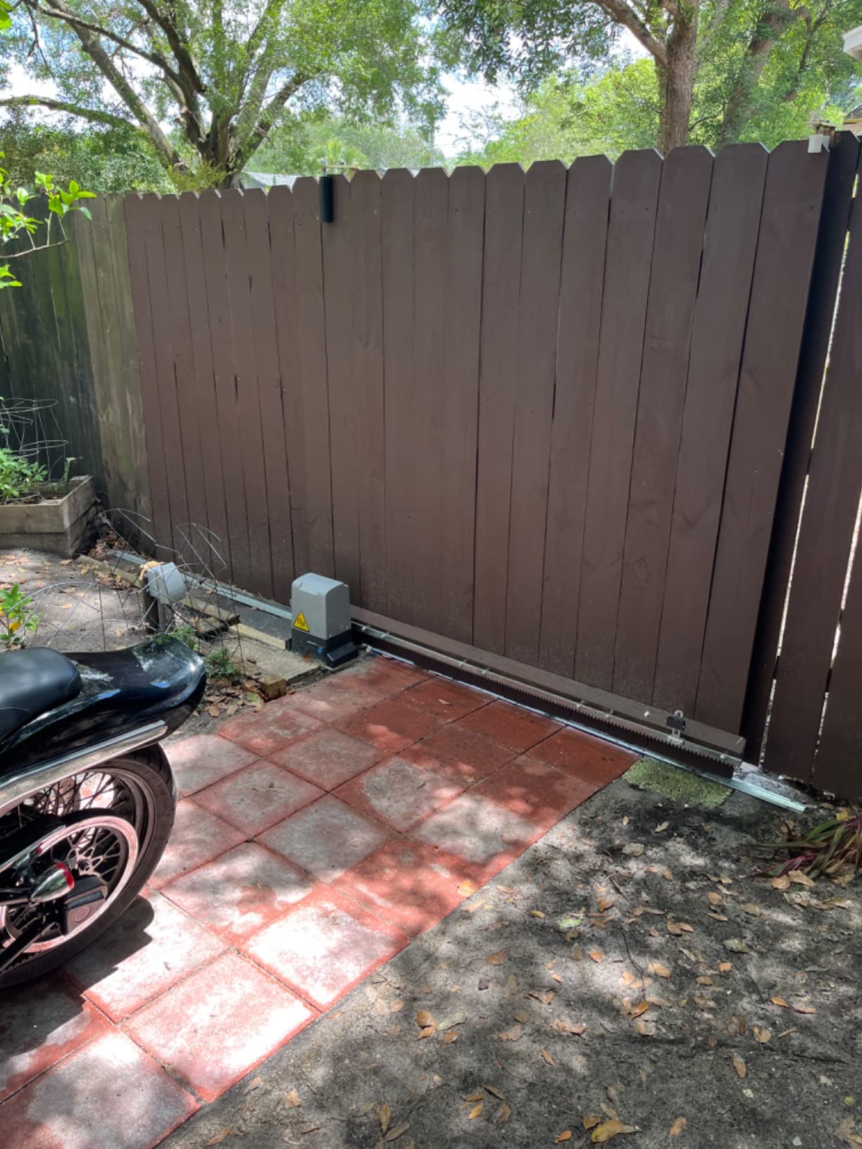 Blütezeit 1800lb Automatic Sliding Gate Opener, 370W Rack Drive Motor with 2 Remote Controls & IR Sensor, 1/2HP Electric Rolling Driveway Slide Gate Motor, Complete Hardware Kit for Gates up to 40ft customer photo 1