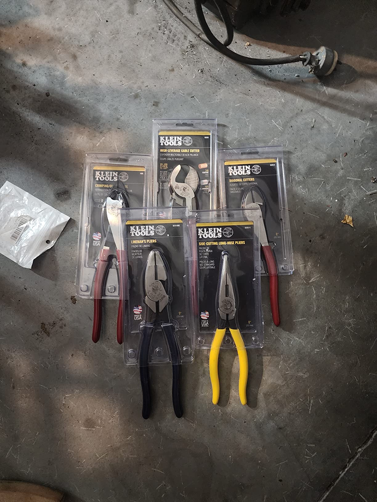 Klein Tools 80087 Dipped Plier Kit, 5-Piece customer photo 1