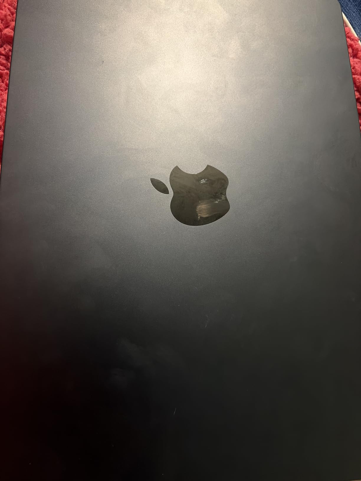 Apple MacBook Air M2 8GB Renewed customer photo 2