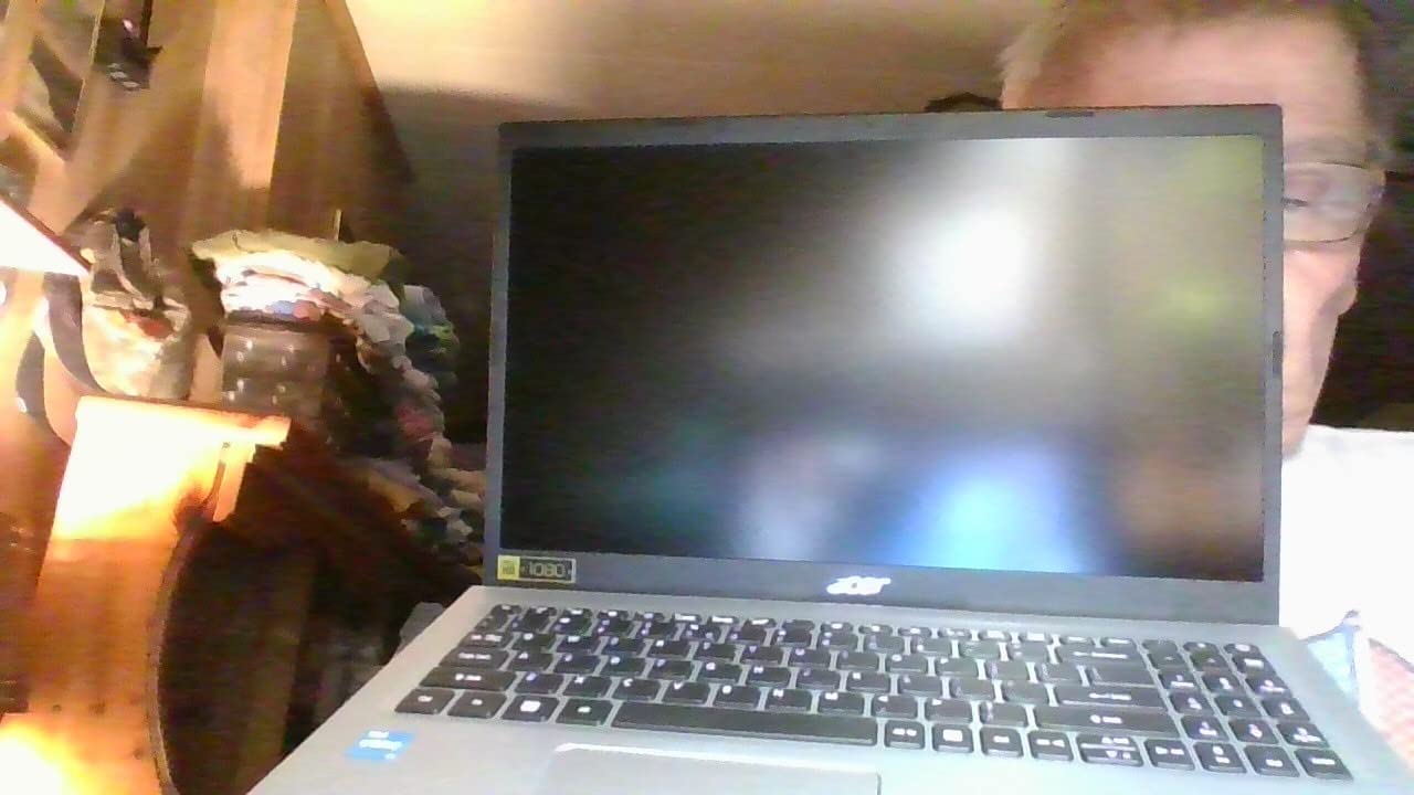 Acer Aspire 5 15.6 customer photo 2
