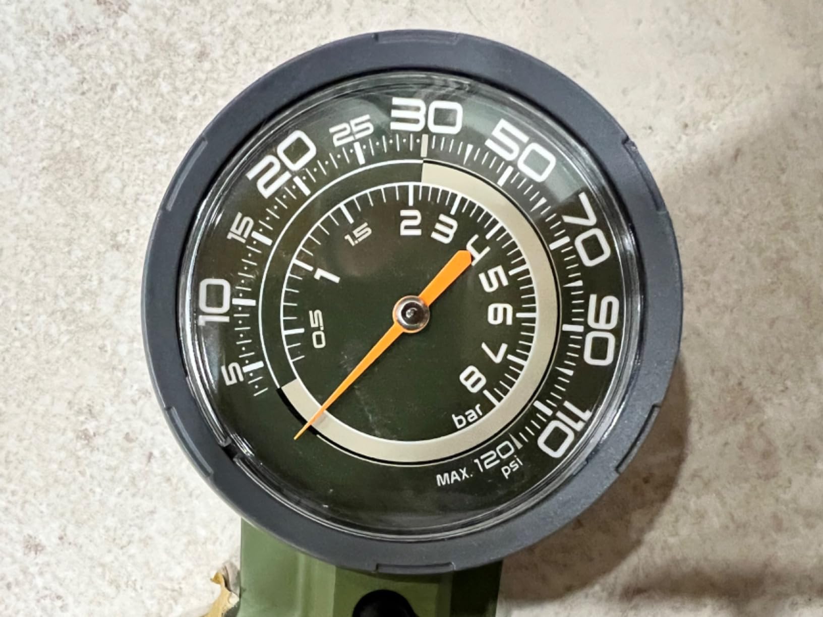 SILCA Terra Bike Floor Pump with Steel Construction, Wood Handle, 120psi customer photo 2