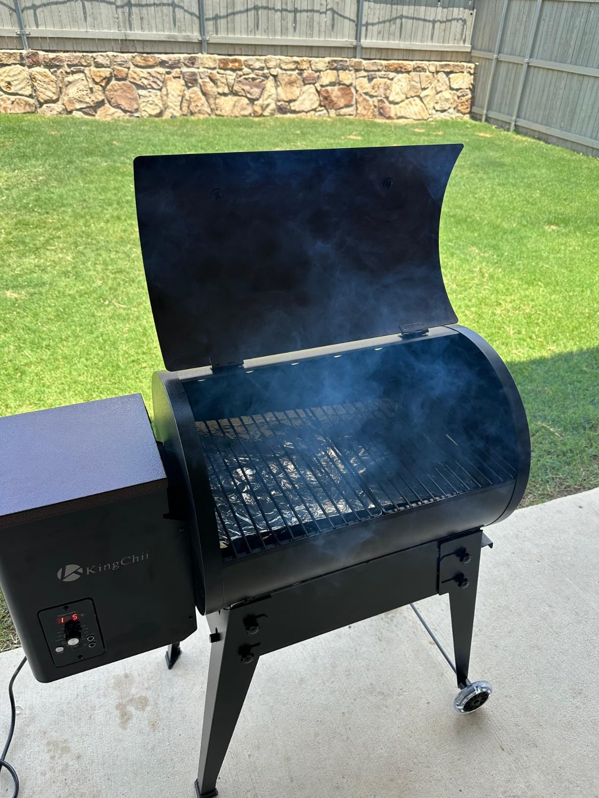 KingChii Electric Wood Pellet Grill & Smoker with Foldable Legs, 456 SQ.IN Grill Capacity, 11LB Pellet Hopper, PID Temperature Control 180-425°F, Portable Foldable Design for Backyard Outdoor Camping customer photo 1