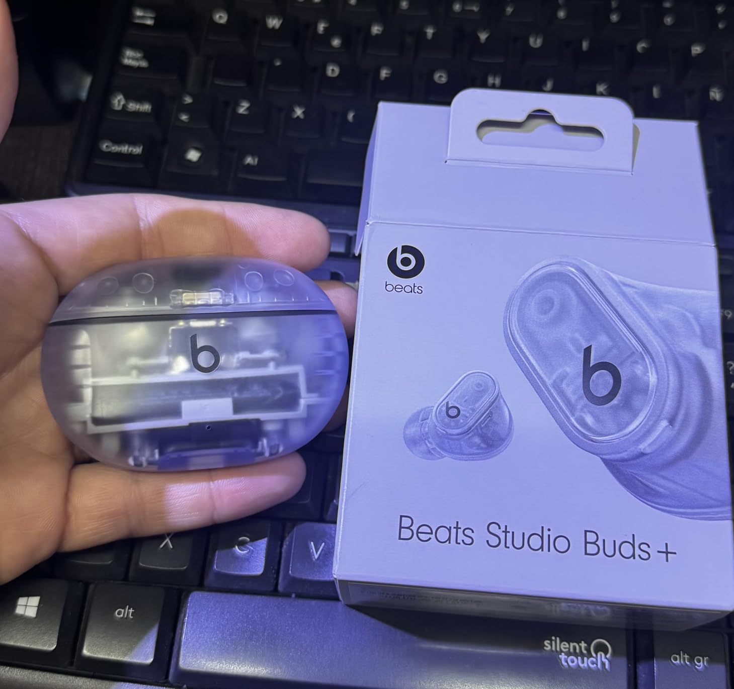 Beats Studio Buds + | True Wireless Noise Cancelling Earbuds, Enhanced Apple & Android Compatibility, Built-in Microphone, Sweat Resistant Bluetooth Headphones, Spatial Audio - Black/Gold customer photo 2