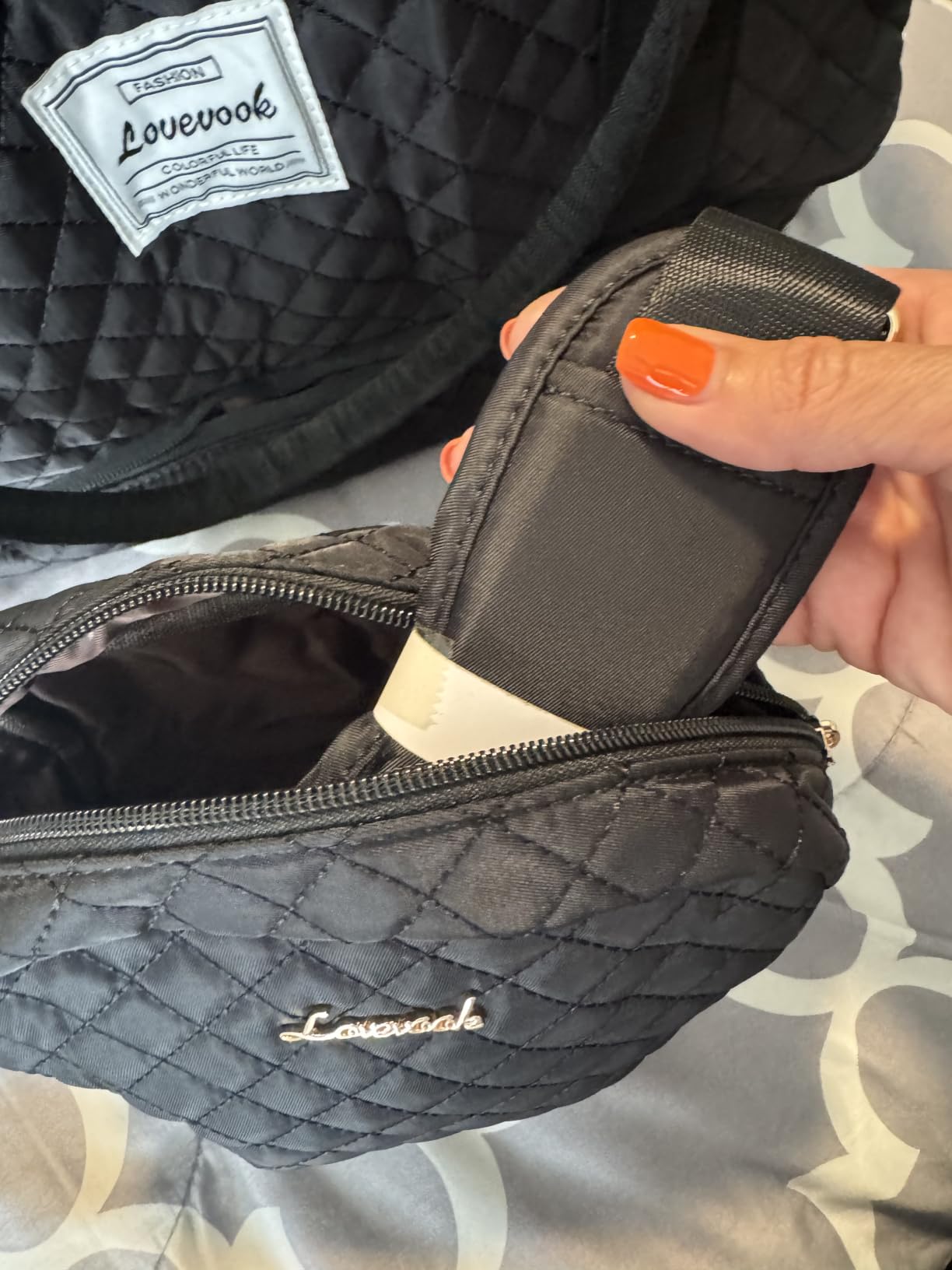LOVEVOOK Travel Duffle Bag,Weekender Bags for Women with Shoe Compartment customer photo 2