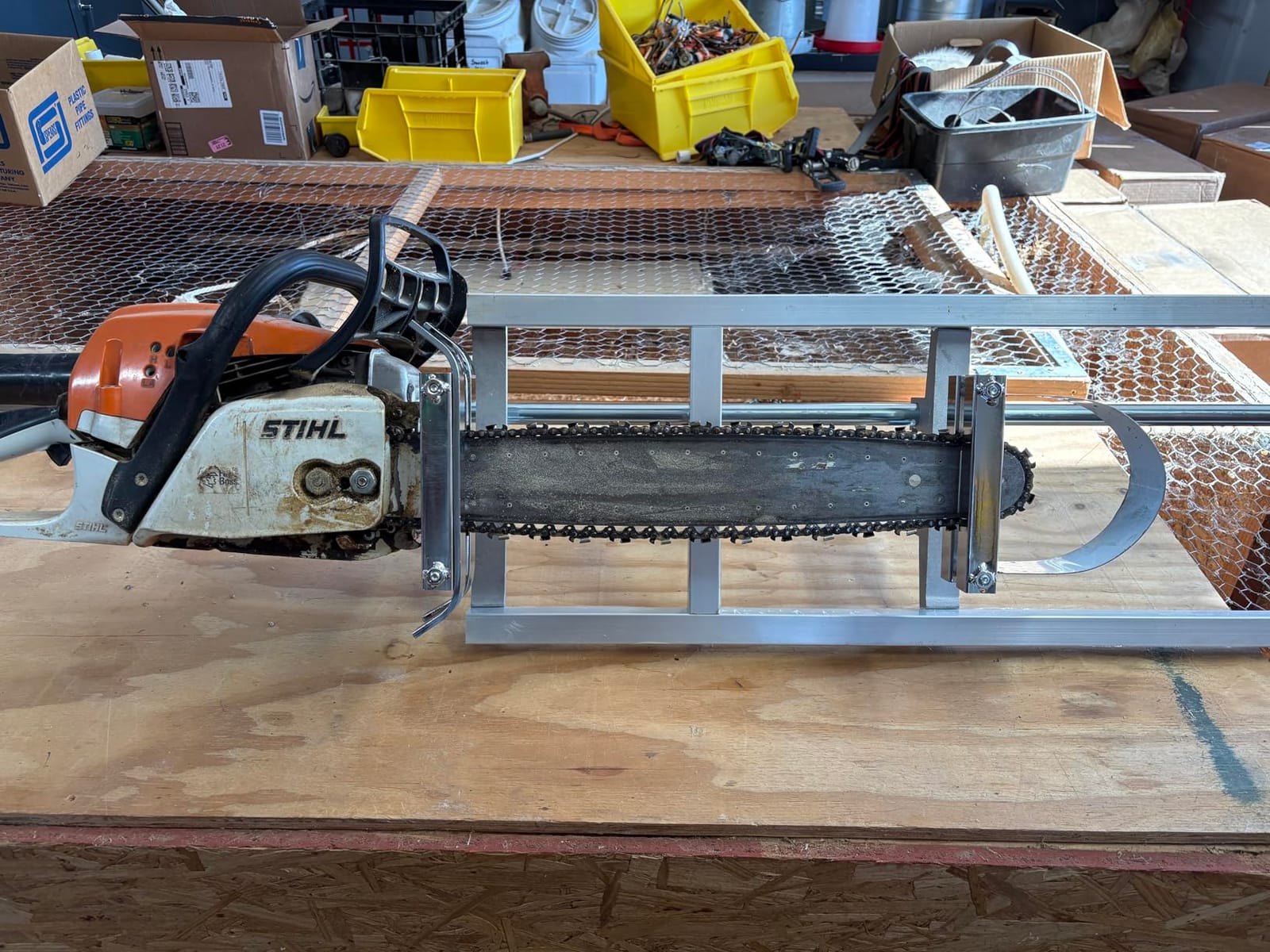 Chainsaw-Mill-Portable-Saw-Mill - 36 Inch Chainsaw Mill Kit Planking Milling, Gas Powered customer photo 1