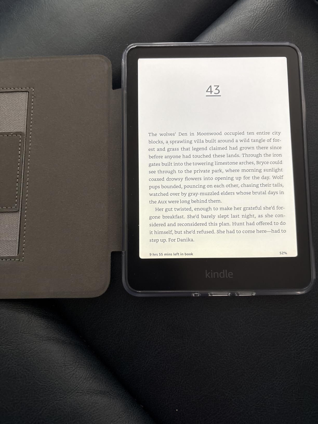 Kindle Paperwhite Kids 16GB customer photo 2