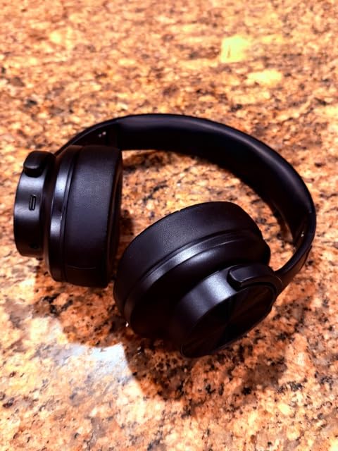 Picun B8 Wireless Bluetooth Headphones, 120H Playtime, 3EQ Modes, Black customer photo 1