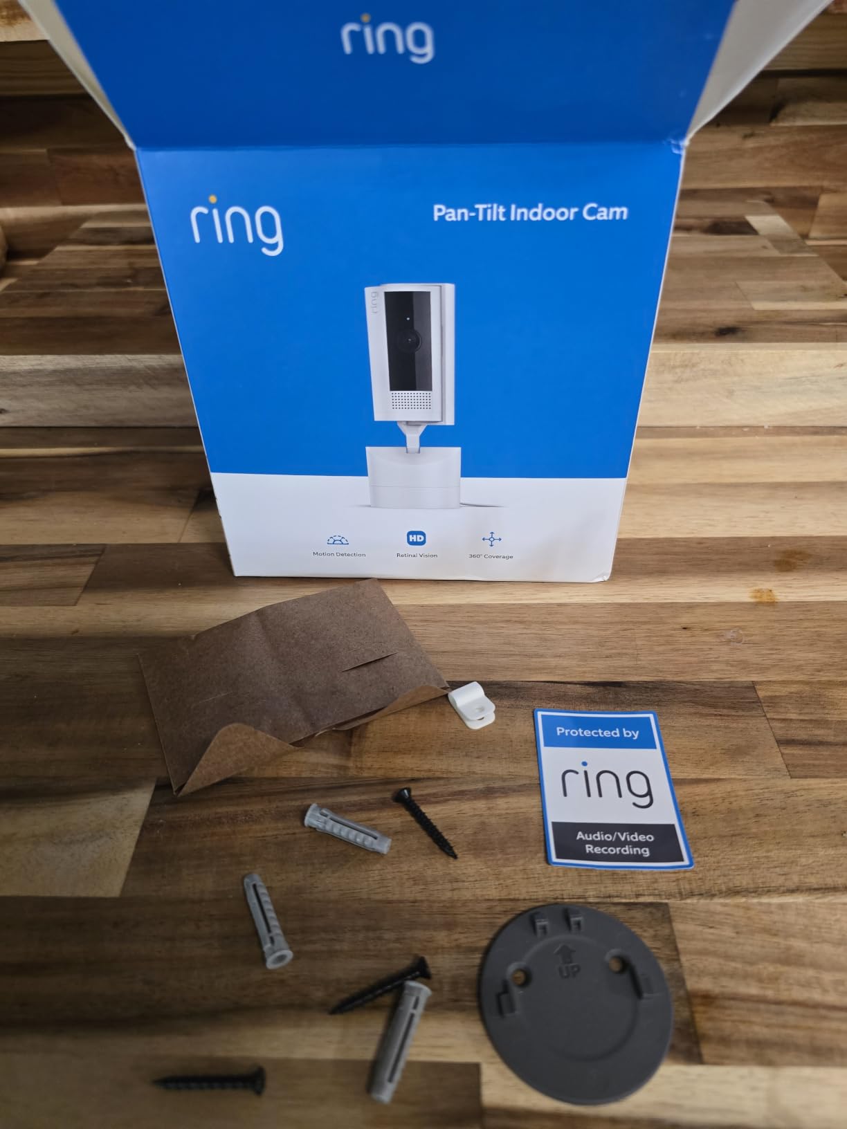 Ring Pan-Tilt Indoor Cam customer photo 2