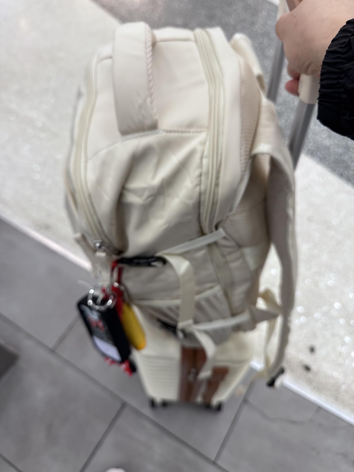 Capolo Travel Backpack for Women Men Waterproof Laptop Backpack Airlines Approved Carry On Backpack Bag Computer Bookbag for Business, Work, Traveling Fits 15.6 Inch Laptop(Beige) customer photo 1