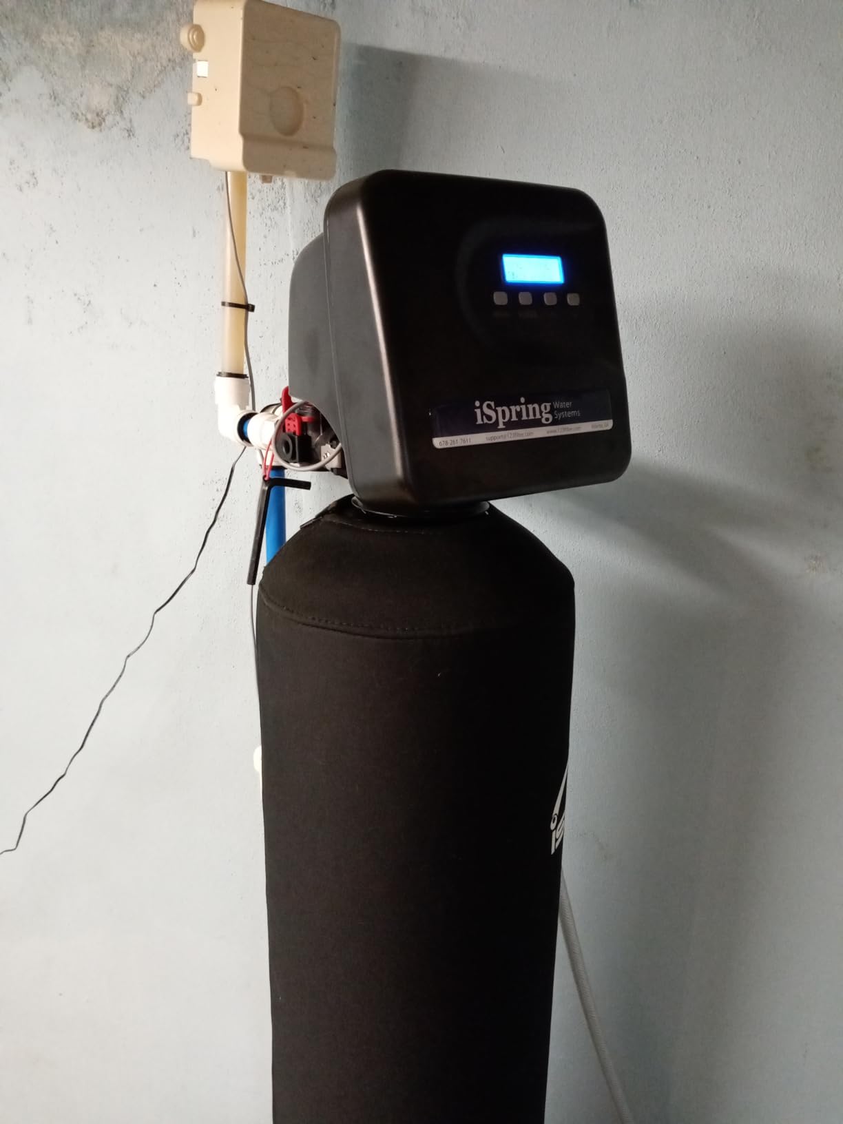iSpring WCFM550K Whole House Iron Filter, Iron & Sulfur Water Filter customer photo 2