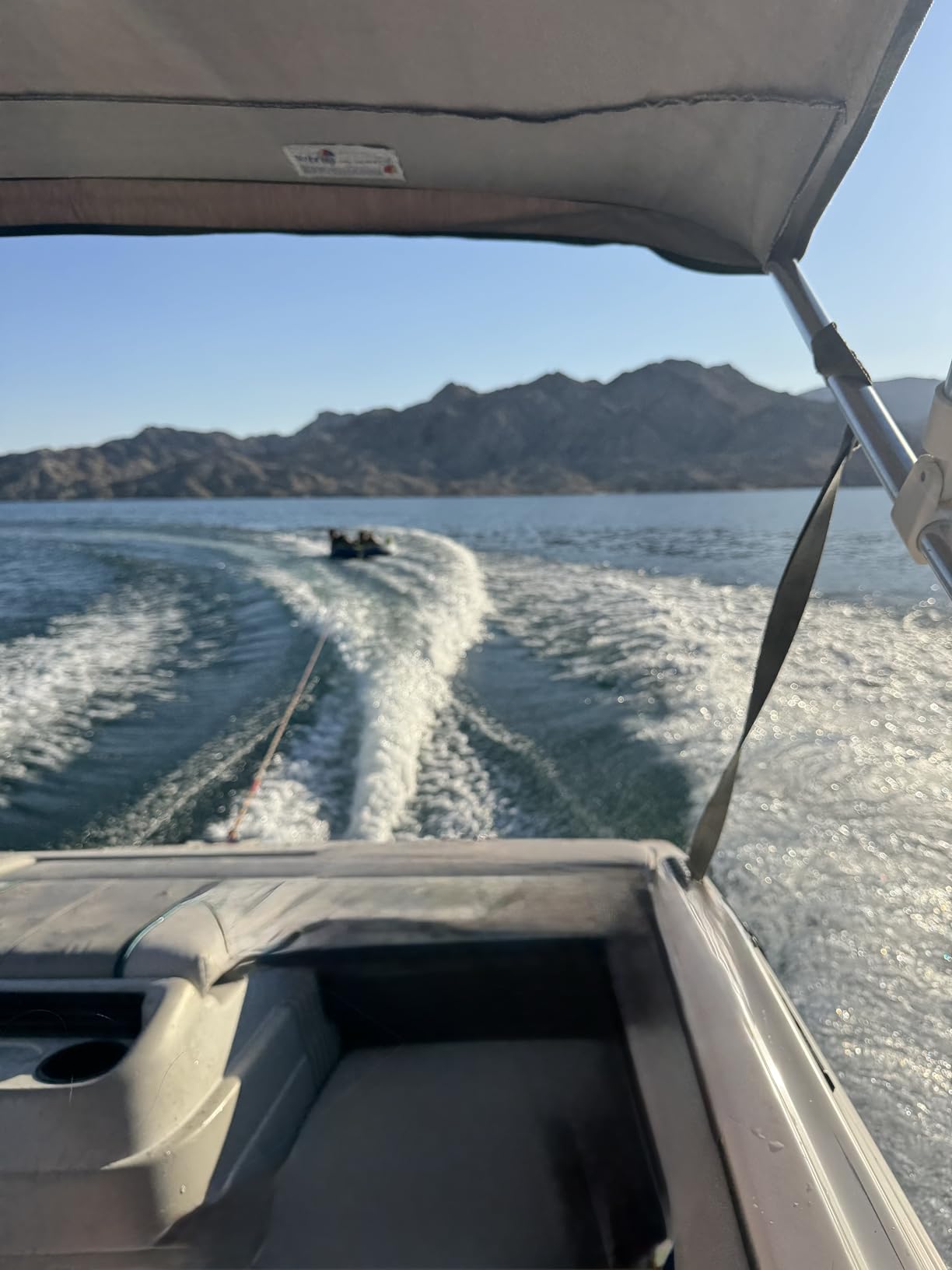 Towable Tubes for Boating 2 Person, Heavy Duty Boat Tubes and Towables, Inflatable Water Tubes for Boats to Pull with Fins, Drainage, Quick Connector, Large Capacity customer photo 1