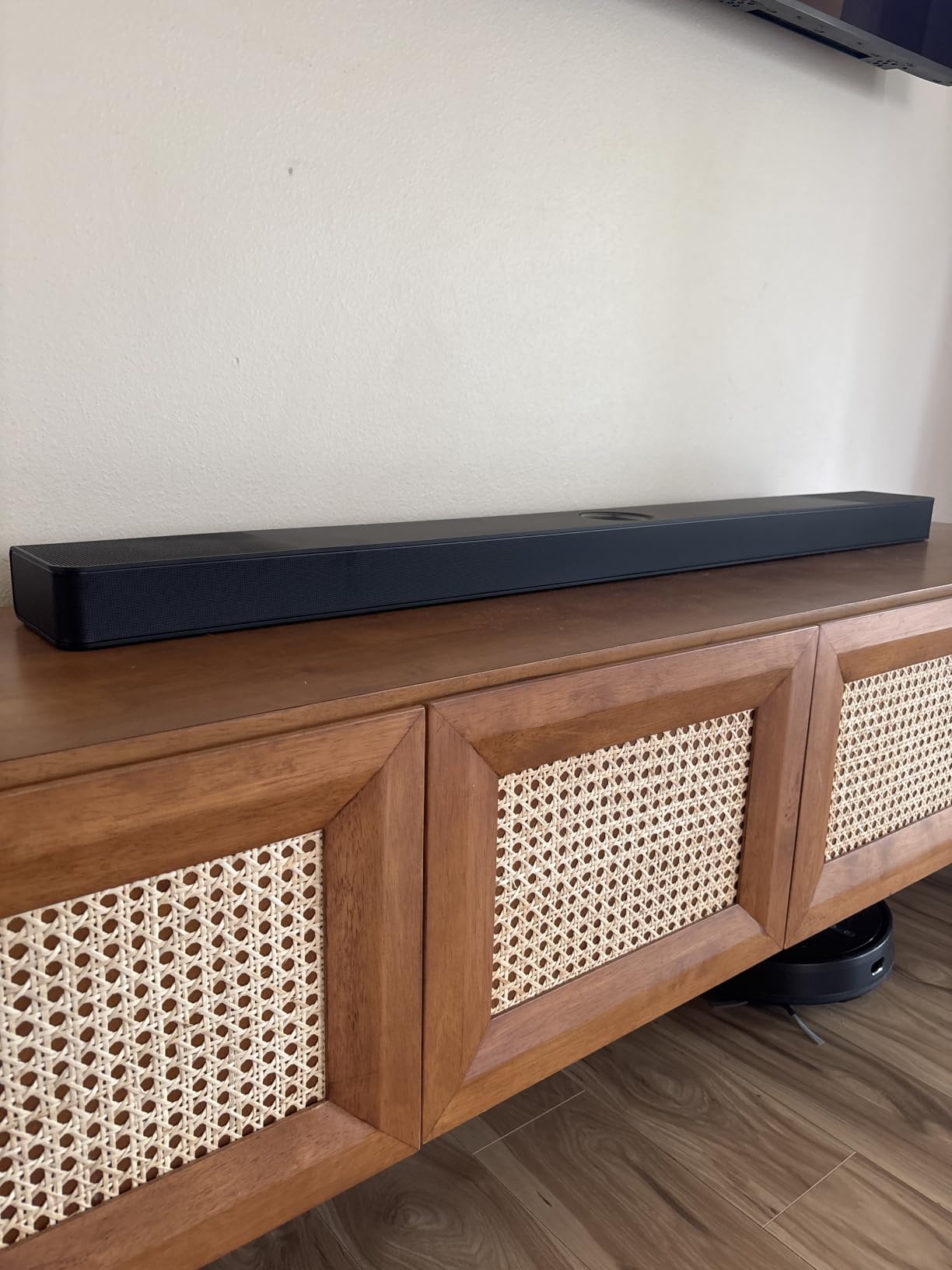LG S95TR 9.1.5 ch Home Theater Soundbar with Dolby Atmos and Rear Speakers customer photo 2