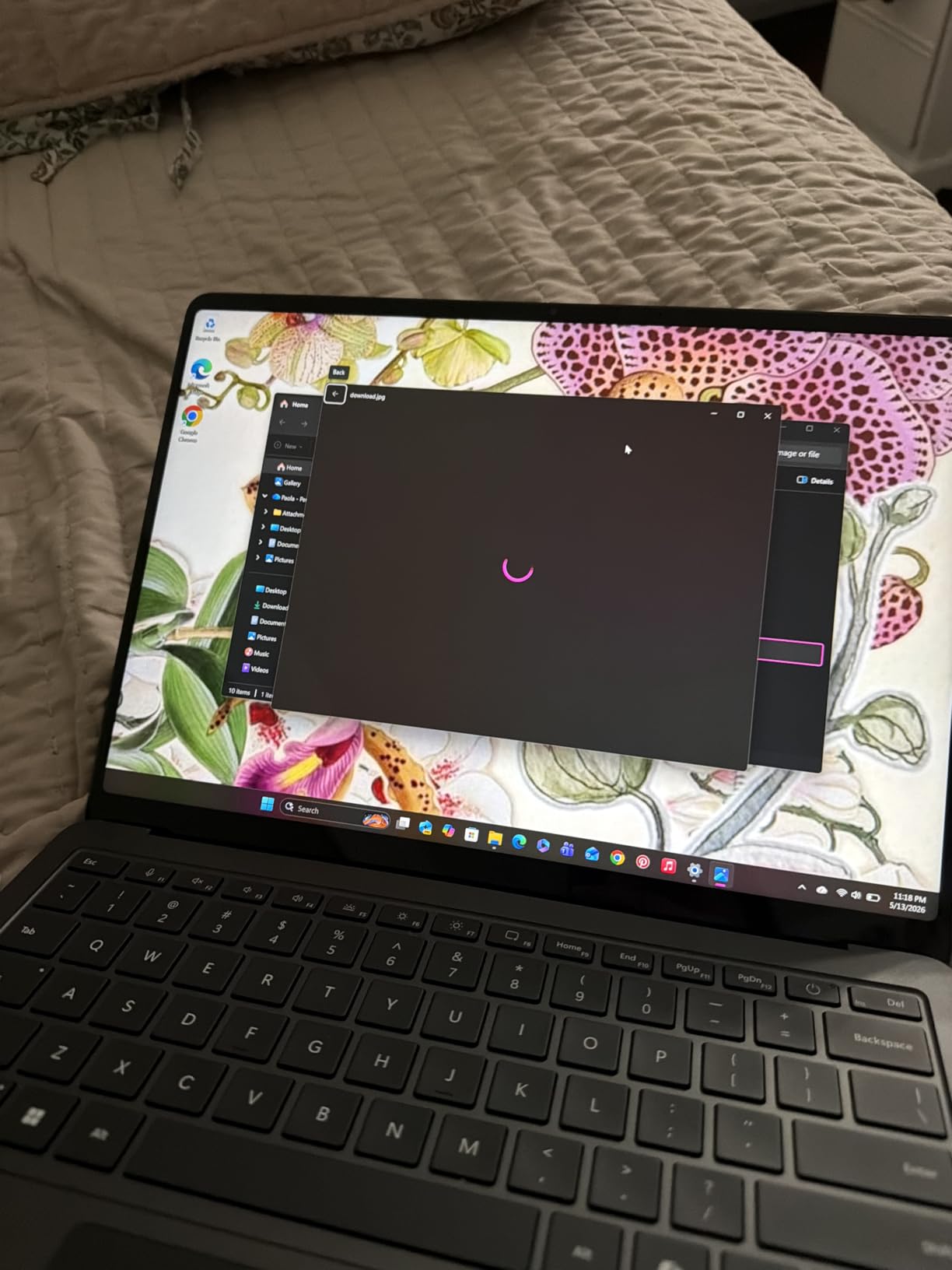 Microsoft Surface Laptop 13.8 customer photo 2