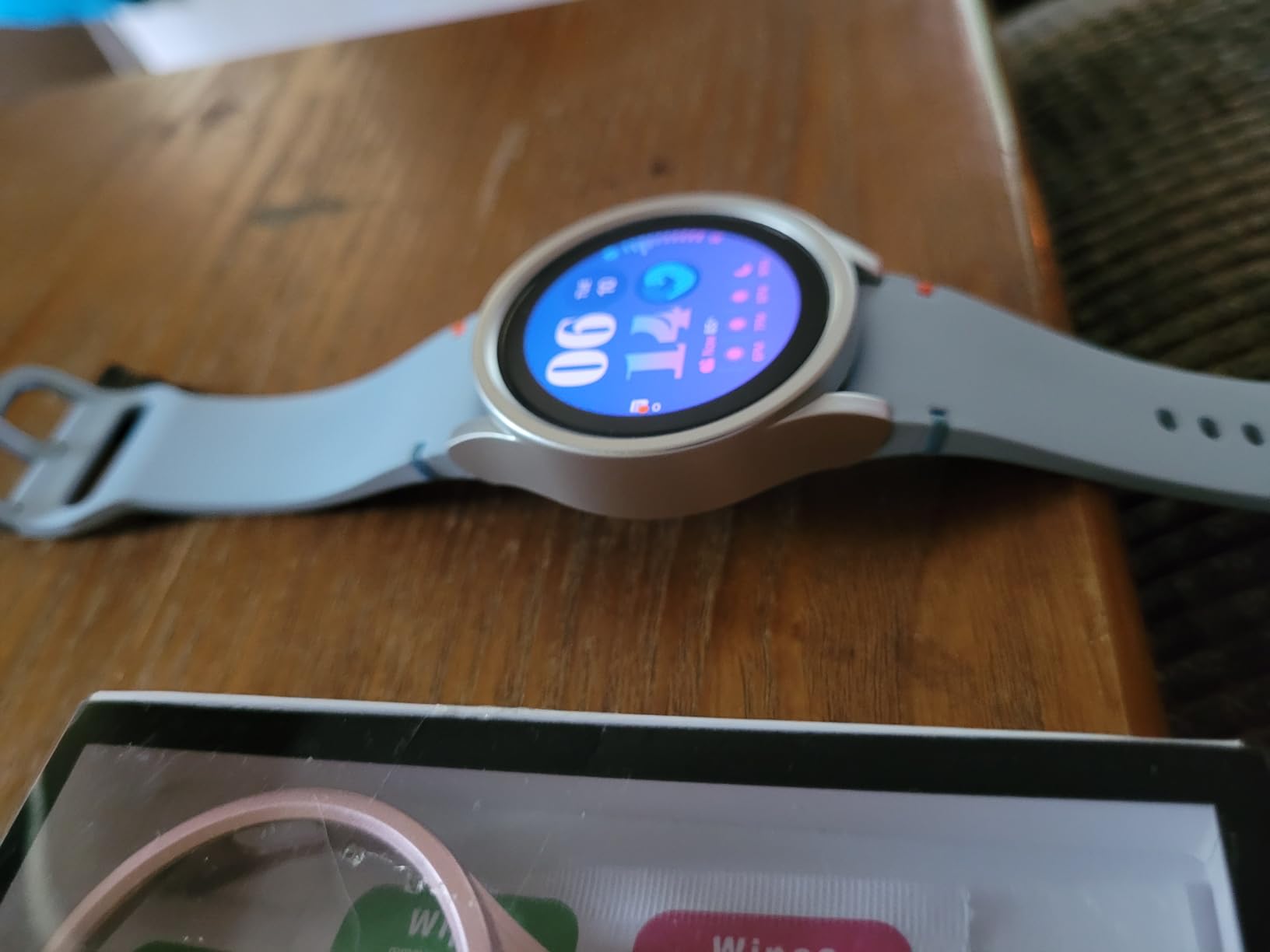 Samsung Galaxy Watch FE customer photo 2